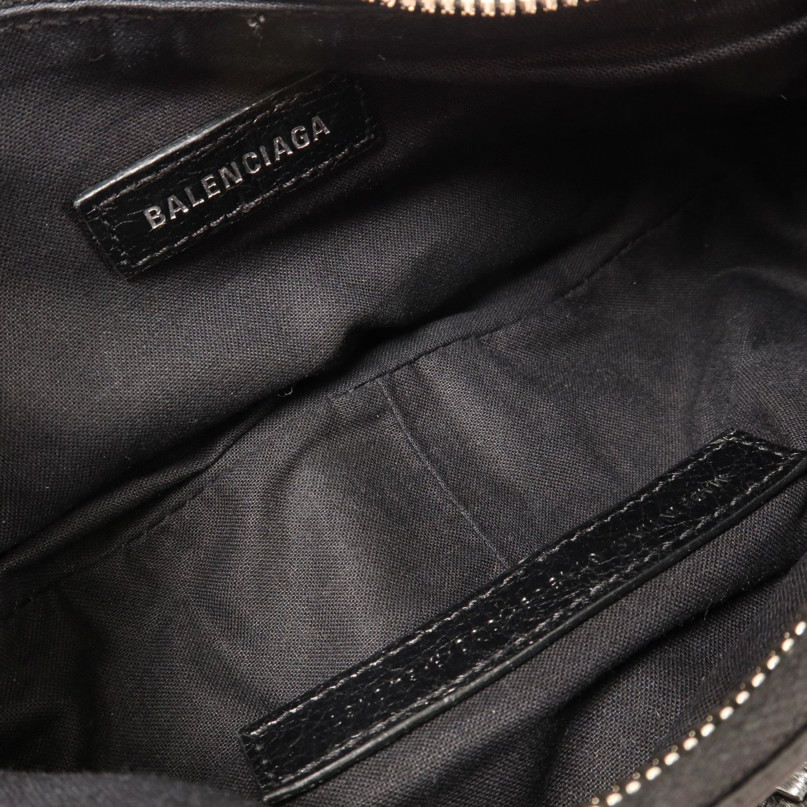 BALENCIAGA 牛皮皮革Le Cagole XS銀扣手挽肩背兩用袋