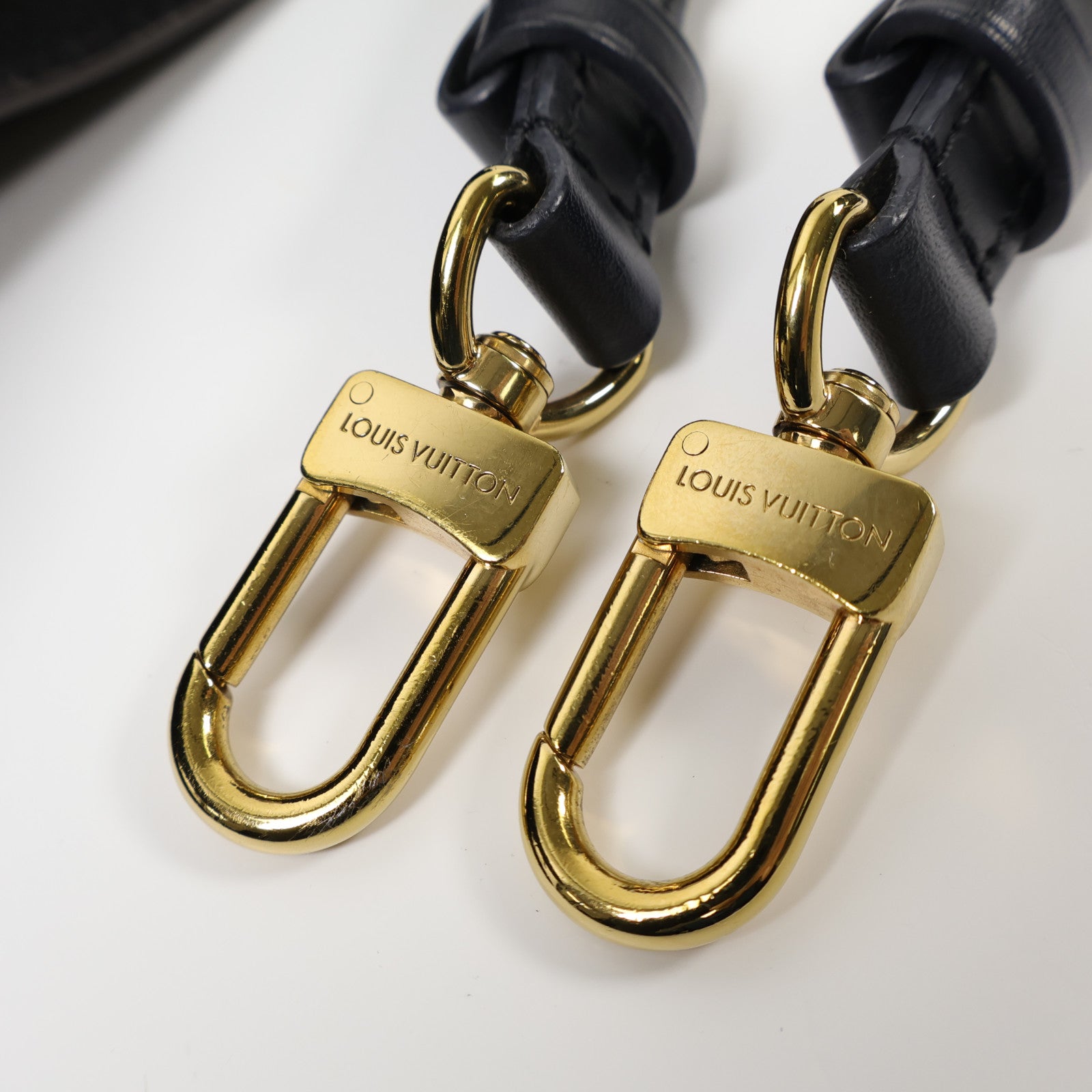LOUIS VUITTON Monogram Neo Noe MM金扣肩背袋