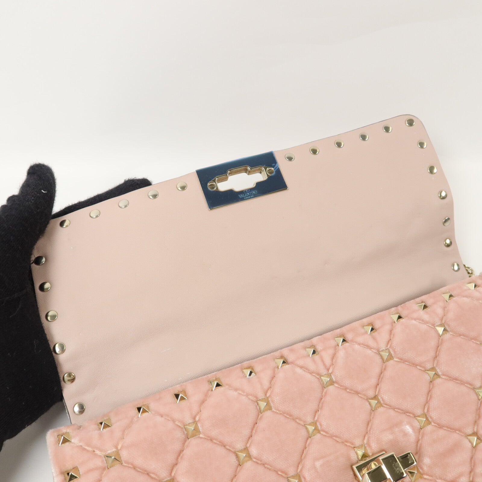 Valentino 天鵝絨Rockstud Splke手挽肩背兩用袋