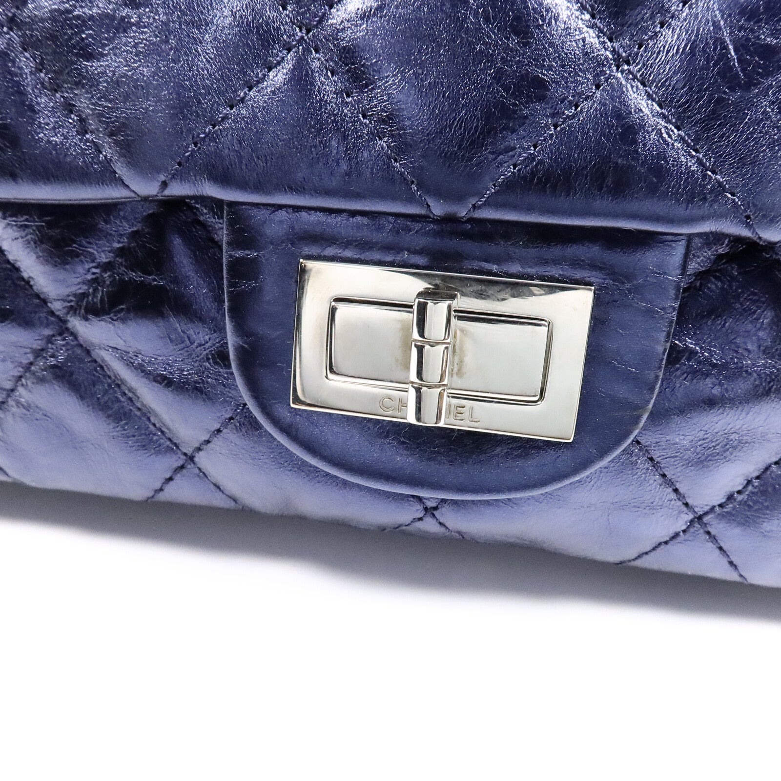 CHANEL 牛皮皮革2.55 Maxi鏈帶肩背袋