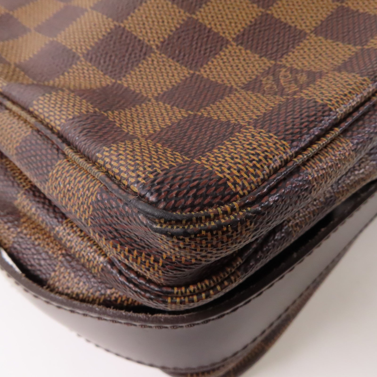 LOUIS VUITTON Damier Naviglio金扣肩背袋