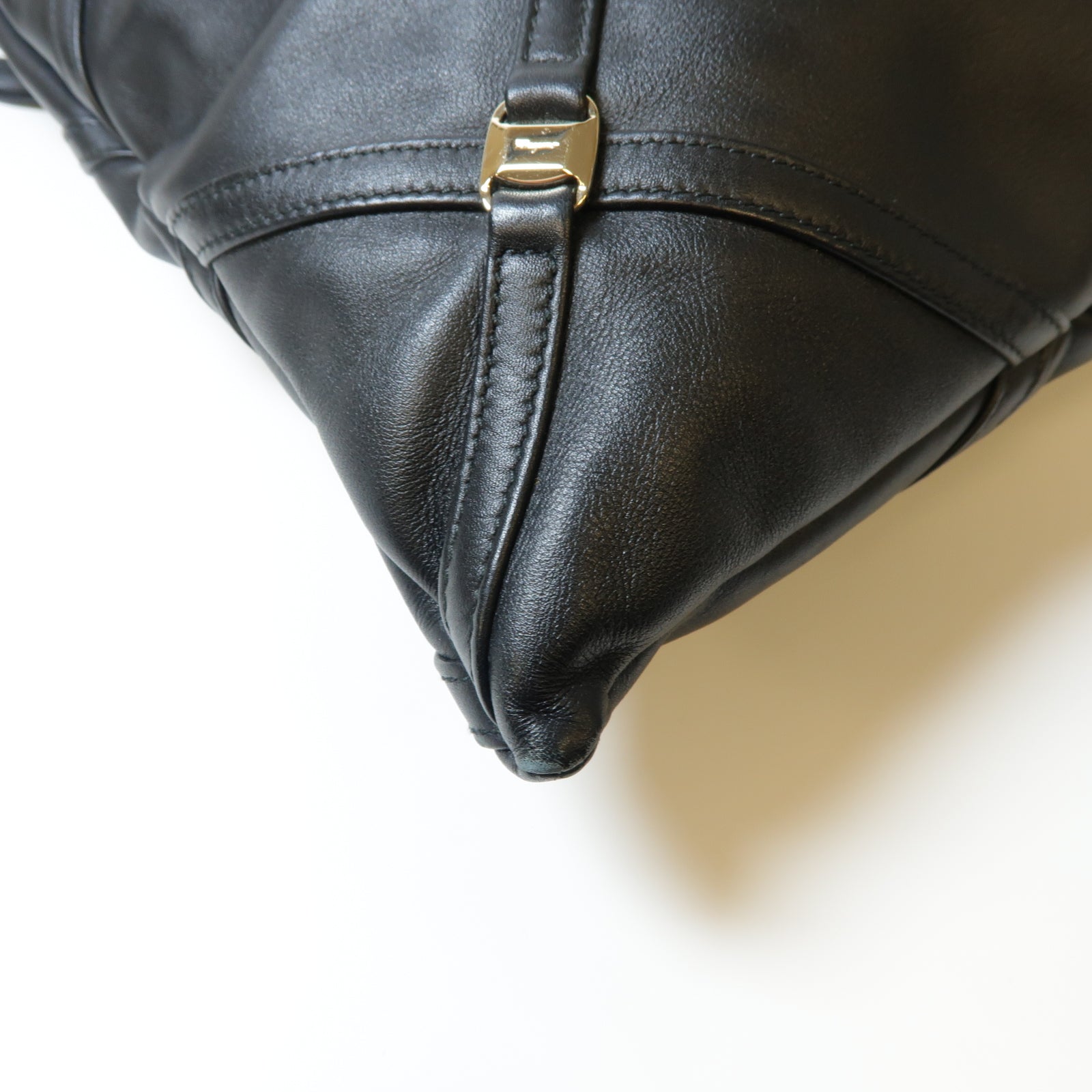 Salvatore Ferragamo **【激減優惠】皮革2 Way Shoulder金扣手挽肩背兩用袋黑色