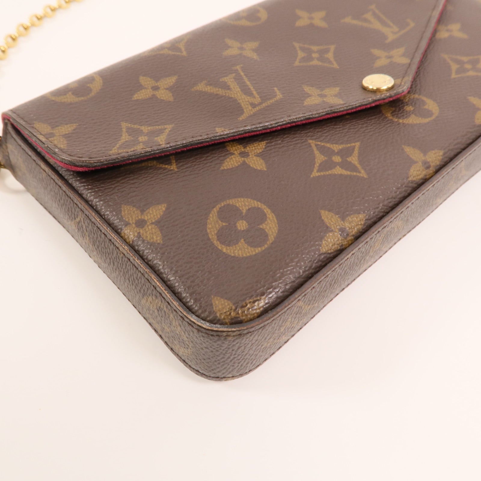 LOUIS VUITTON Monogram Pochette Felicie金扣鏈帶肩背袋