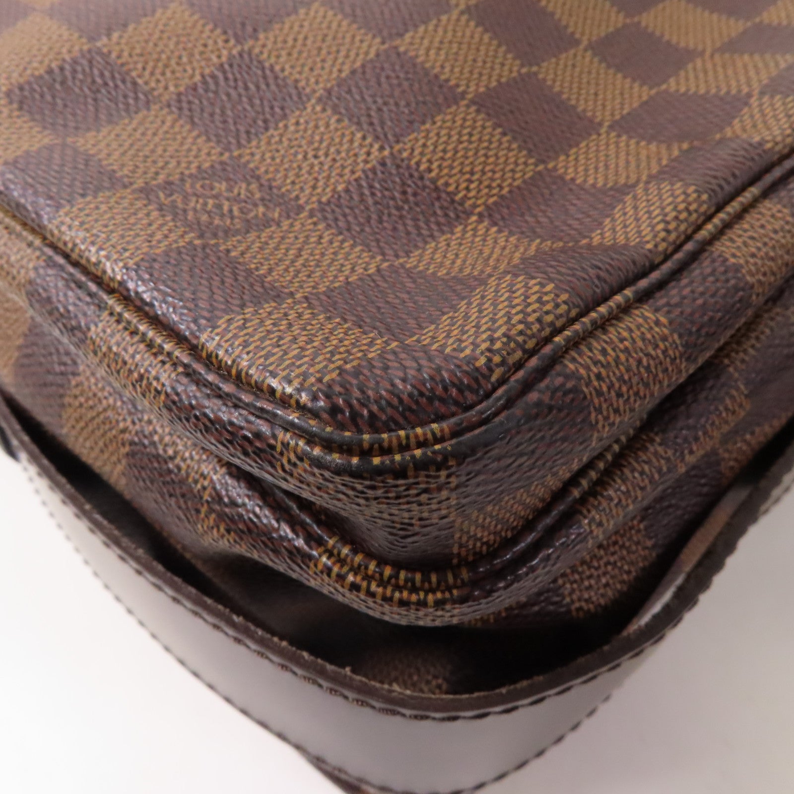 LOUIS VUITTON Damier Naviglio金扣肩背袋