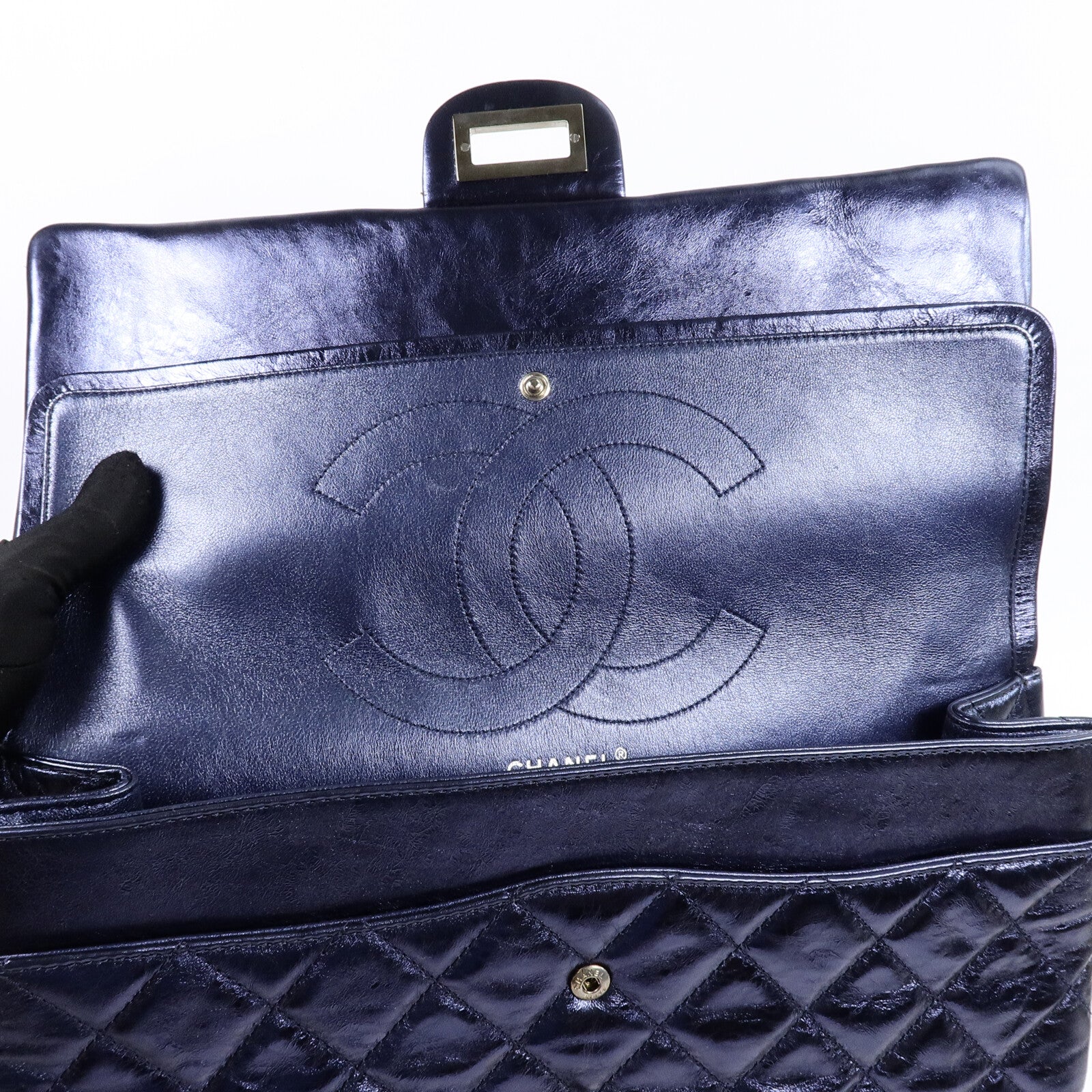 CHANEL 牛皮皮革2.55 Maxi鏈帶肩背袋