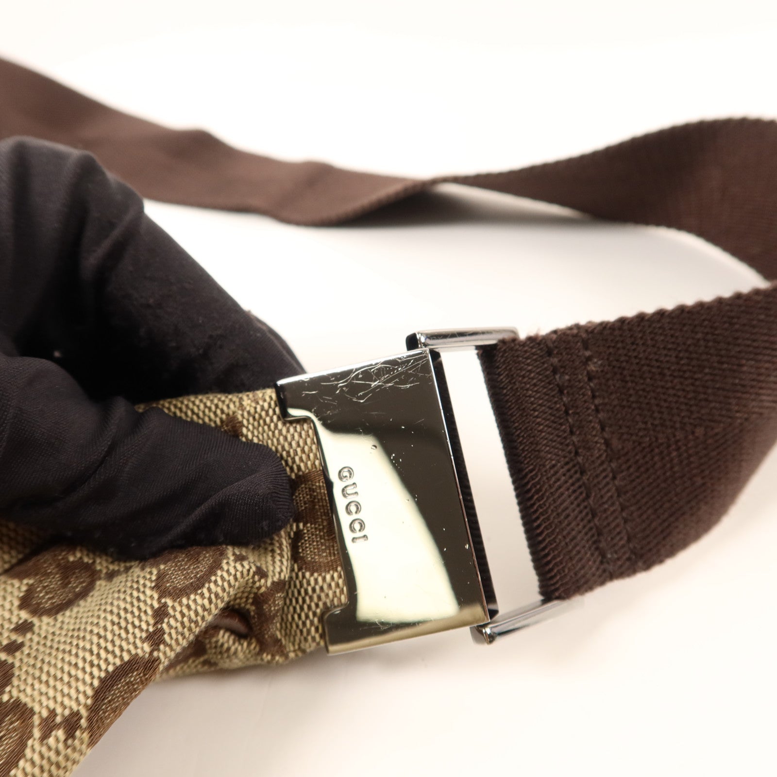 GUCCI 帆布Shoulder Bag銀扣肩背袋