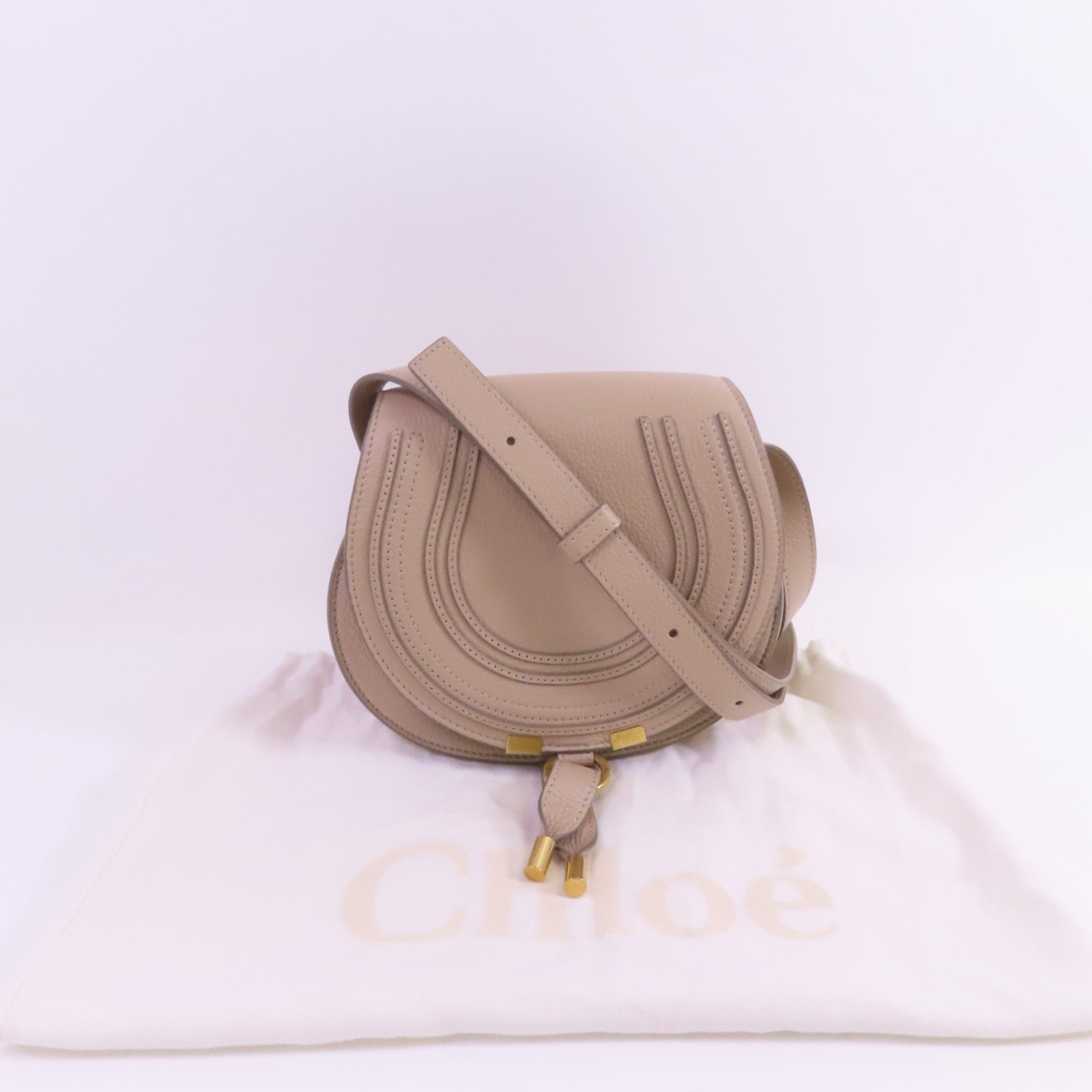 Chloe 牛皮皮革Small Marcie Saddle金扣肩背袋