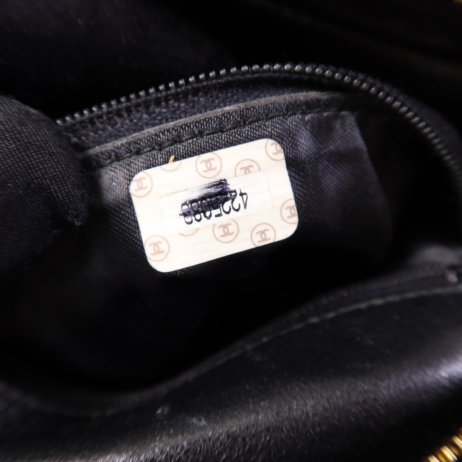 CHANEL 羊皮皮革Handbag金扣手挽袋