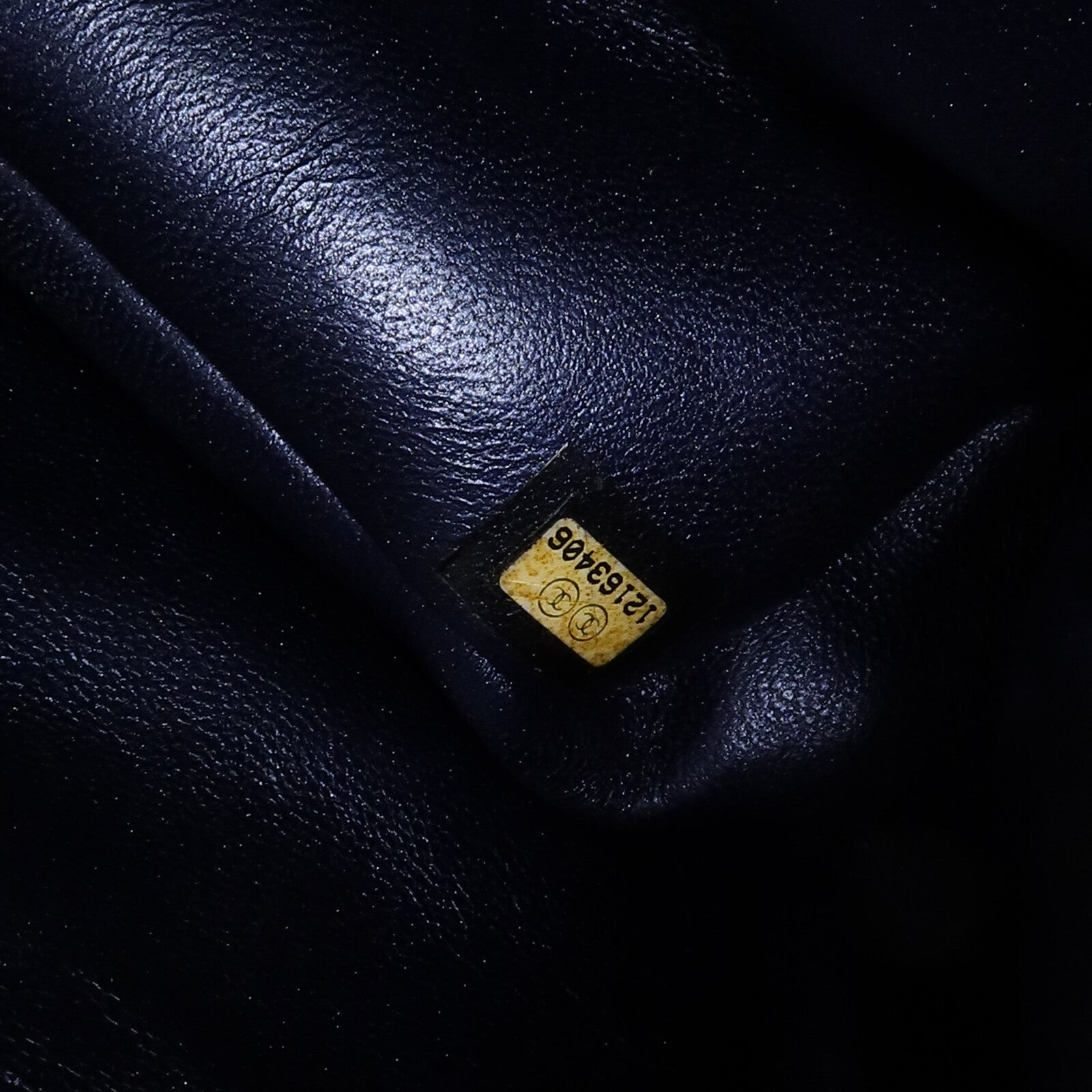 CHANEL 牛皮皮革2.55 Maxi鏈帶肩背袋