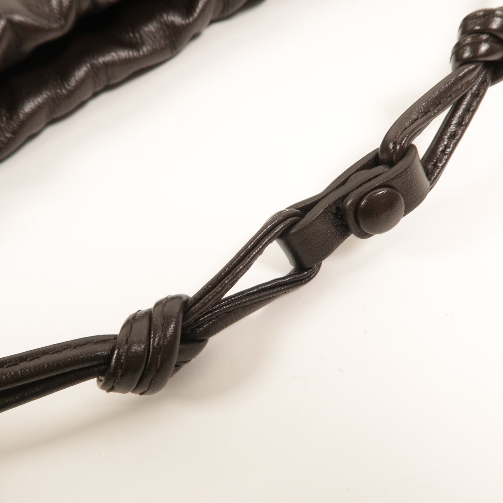 BOTTEGA VENETA 牛皮皮革Dustbag Medium肩背袋