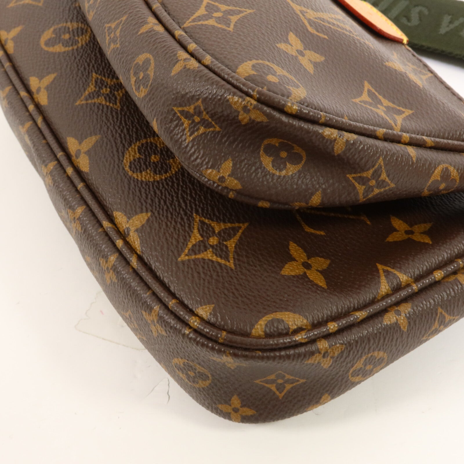 LOUIS VUITTON 【激減優惠】Monogram Multi Pochette Accessoires肩背袋