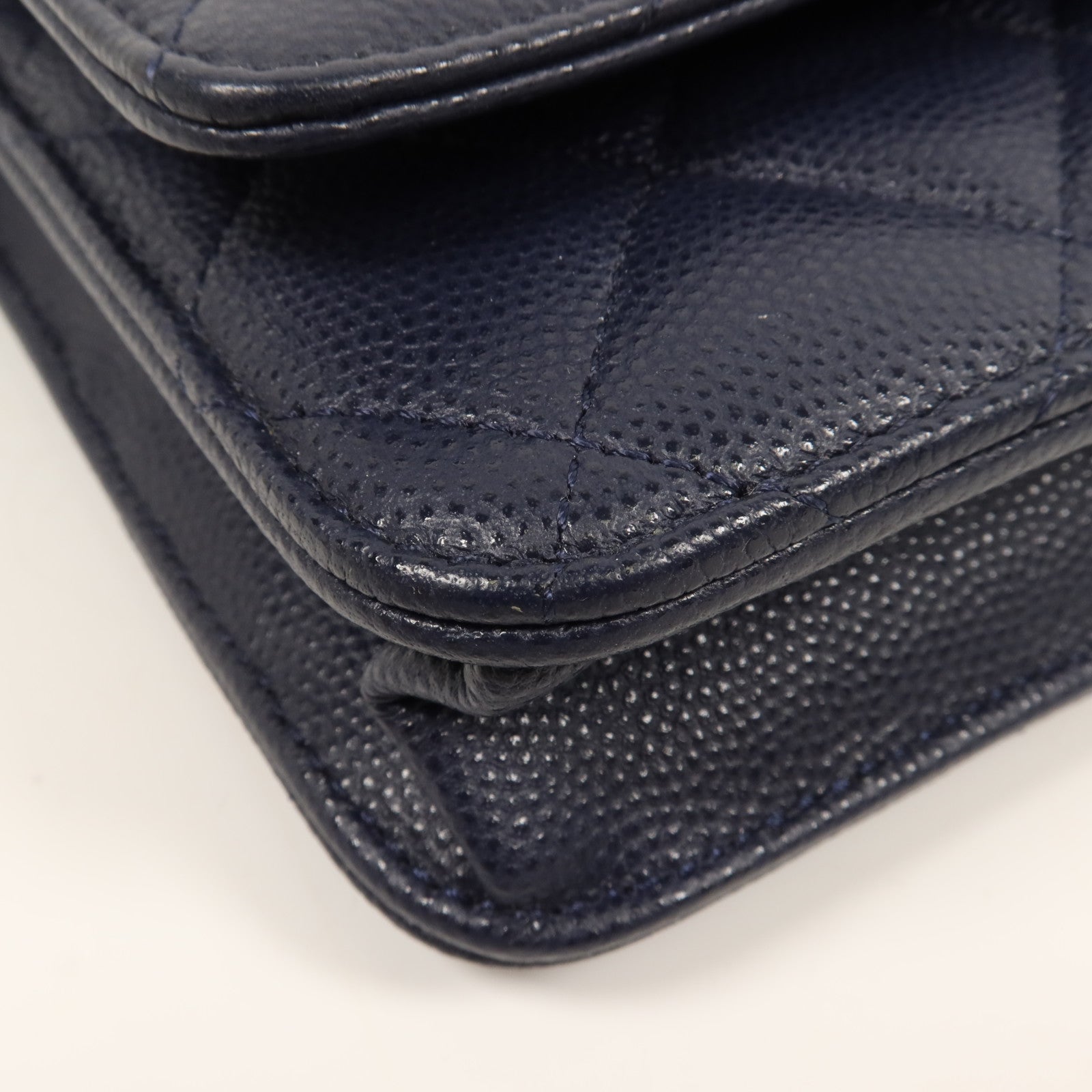 CHANEL 牛皮皮革WOC Wallet On Chain金扣鏈帶肩背袋