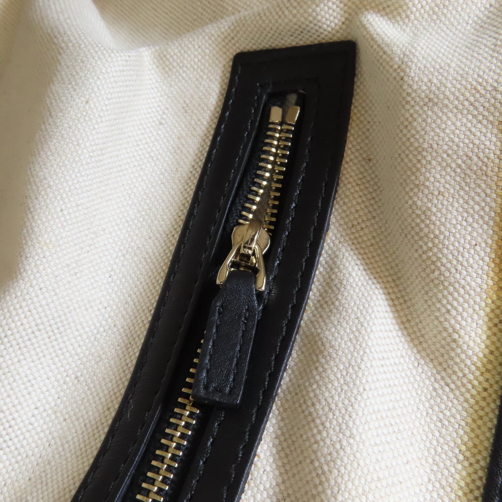 GUCCI 【激減優惠】漆皮皮革Tote Bag金扣手挽袋黑色