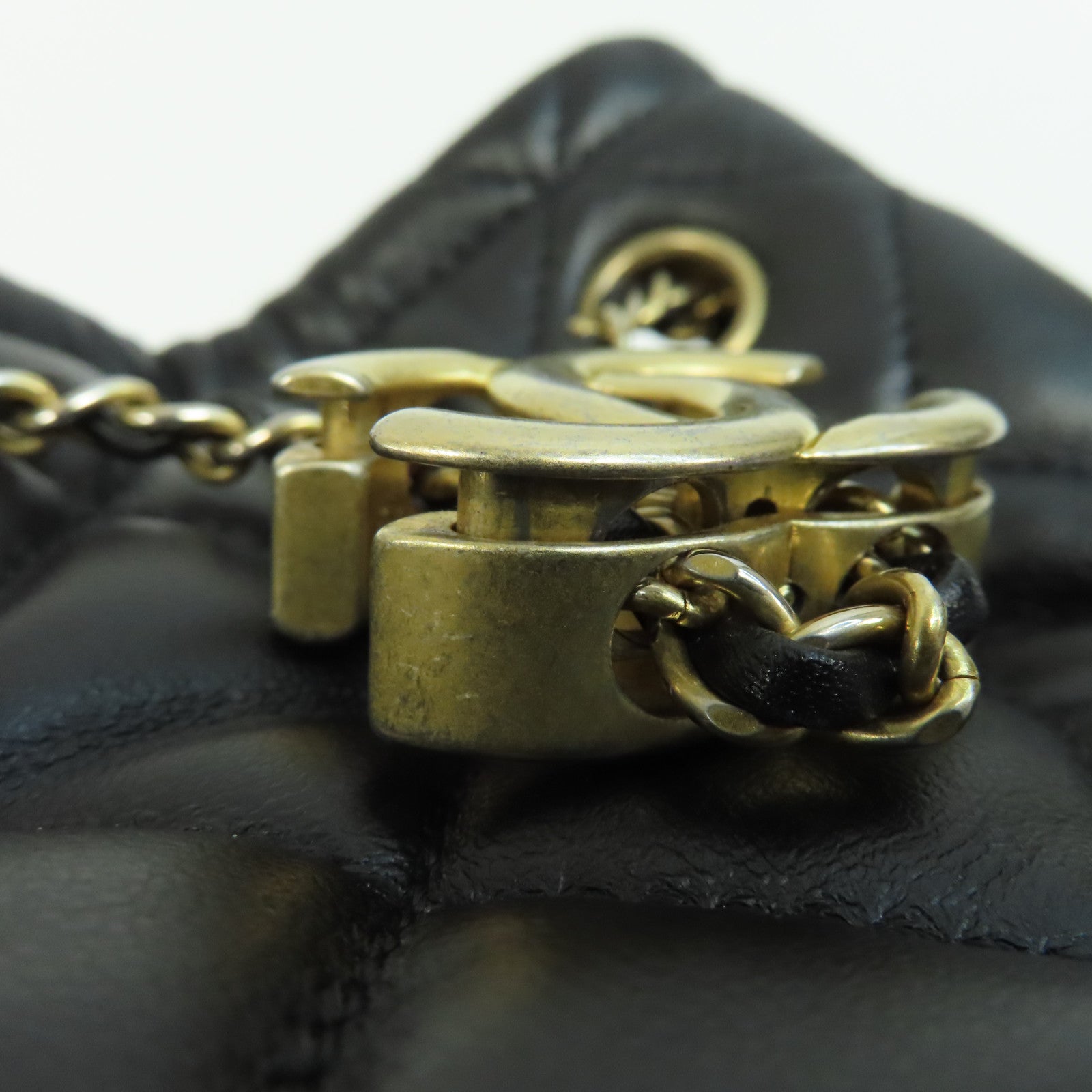 CHANEL 菱格牛皮皮革Bucket Bag金扣鏈帶手挽肩背兩用袋黑色