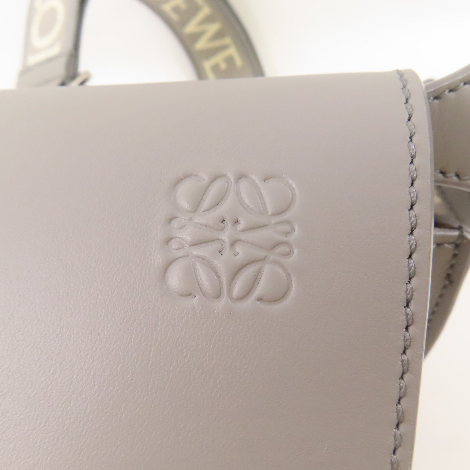 LOEWE 牛皮皮革Mini Gate Dual Bag銀扣肩背袋