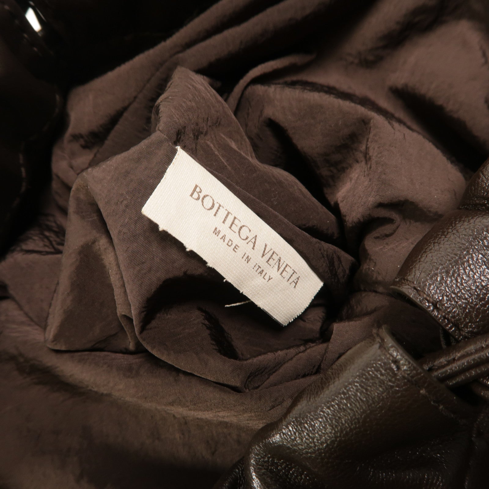 BOTTEGA VENETA 牛皮皮革Dustbag Medium肩背袋