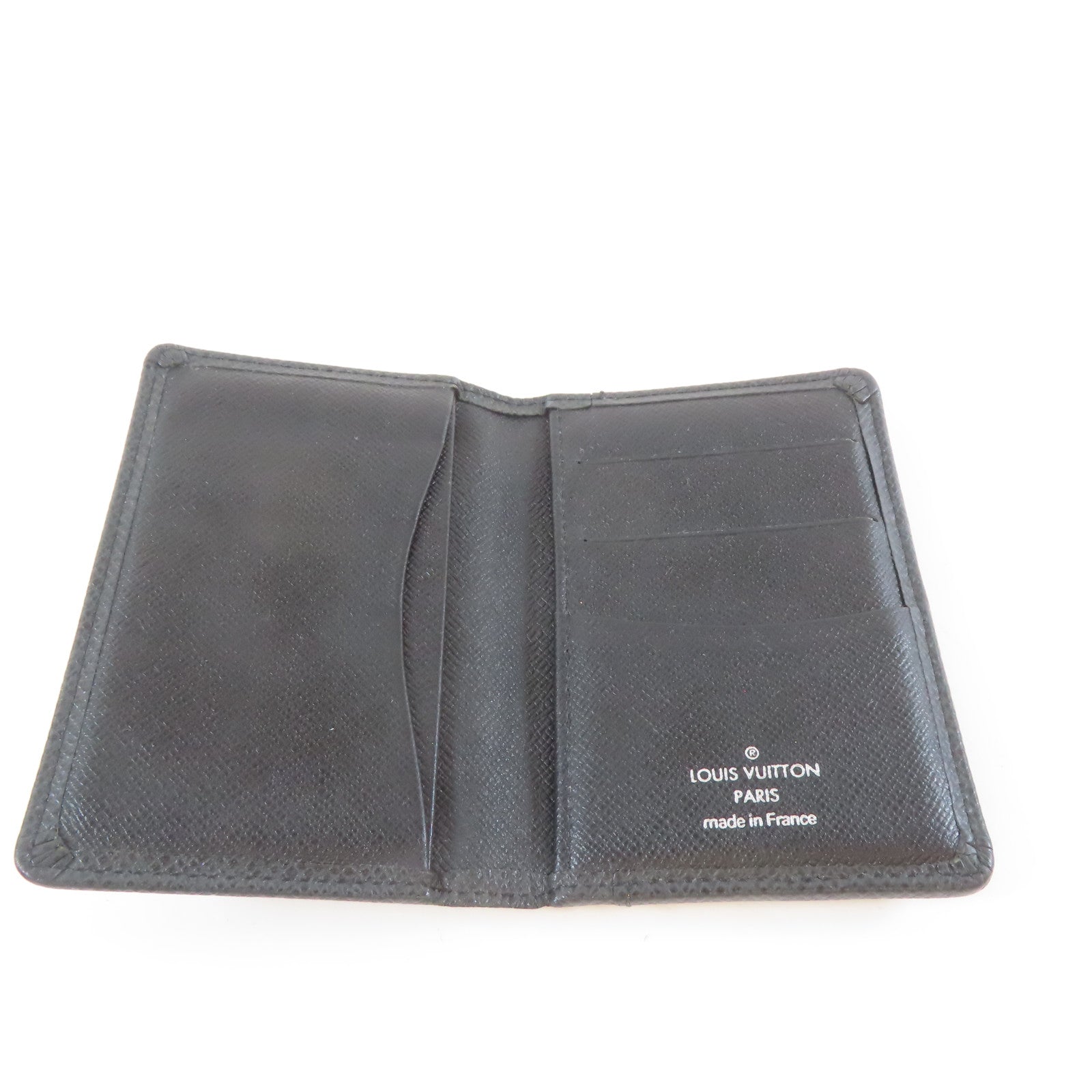 LOUIS VUITTON 【激減優惠】Taiga Card Case卡片套黑色