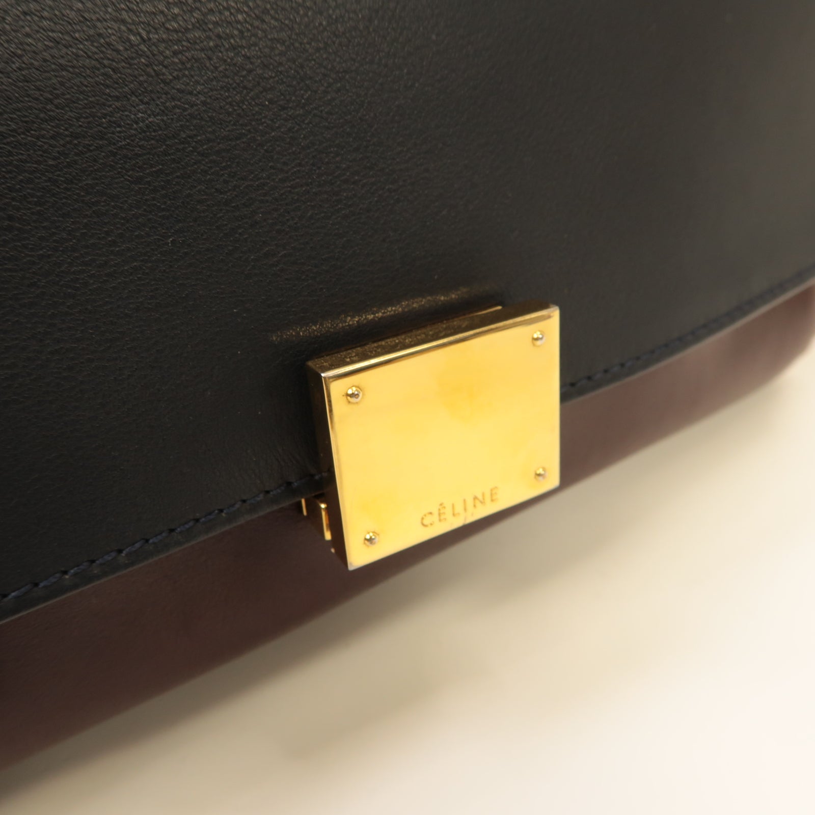 CELINE 【激減優惠】牛皮皮革/麂皮皮革Trapeze 2 Way Shoulder金扣手挽肩背兩用袋啡色/深藍色/卡其色