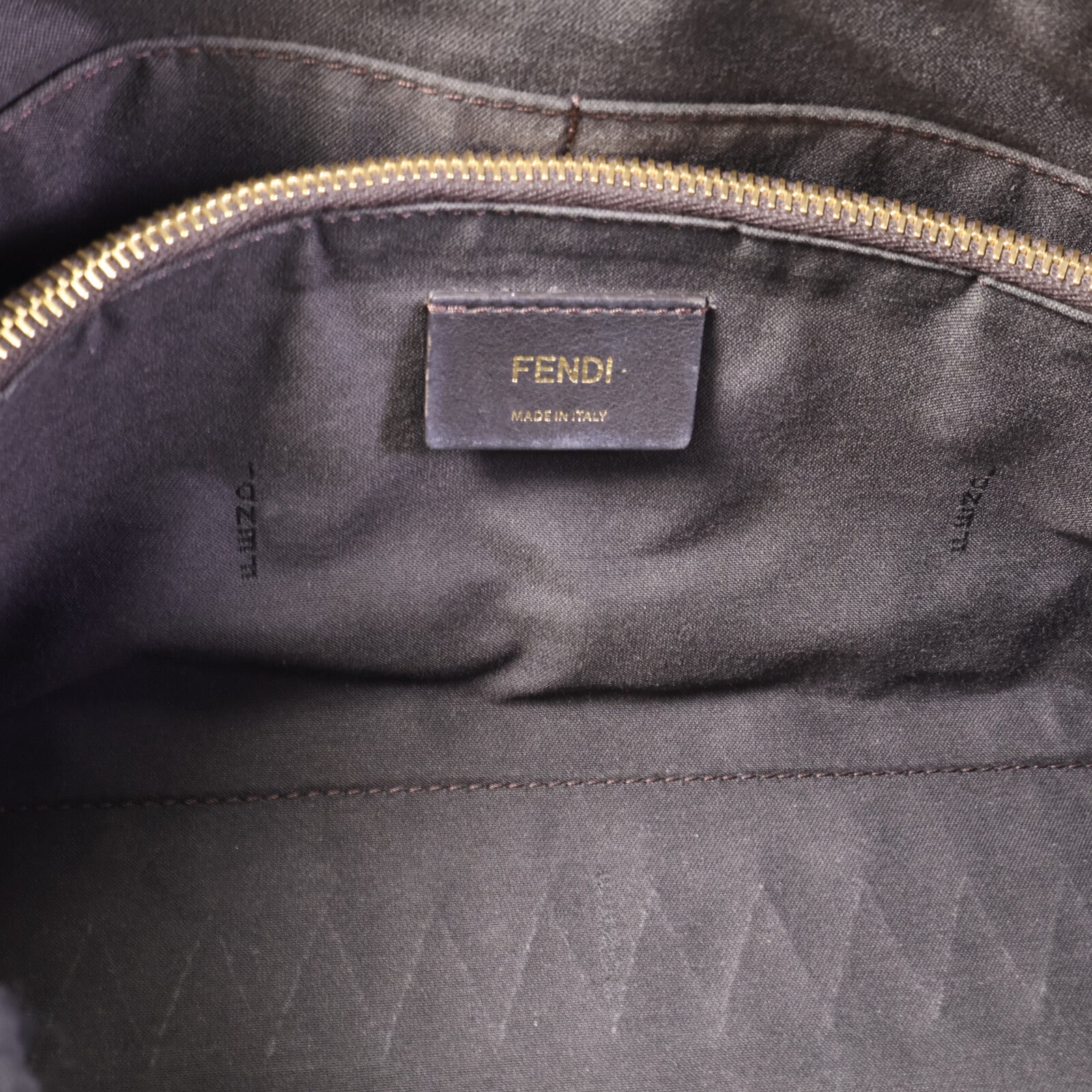FENDI 牛皮皮革By The Way肩背袋