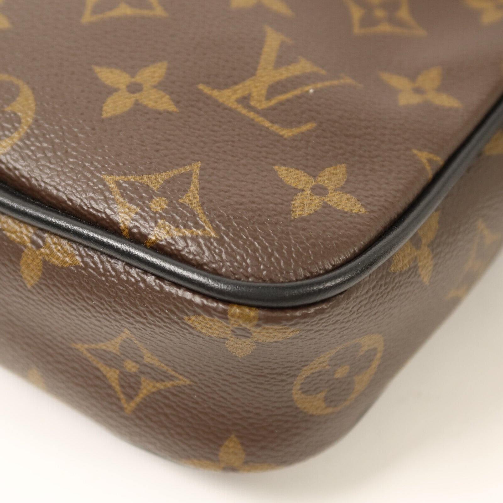 LOUIS VUITTON Monogram Macassar Christopher Wearable Wallet肩背袋