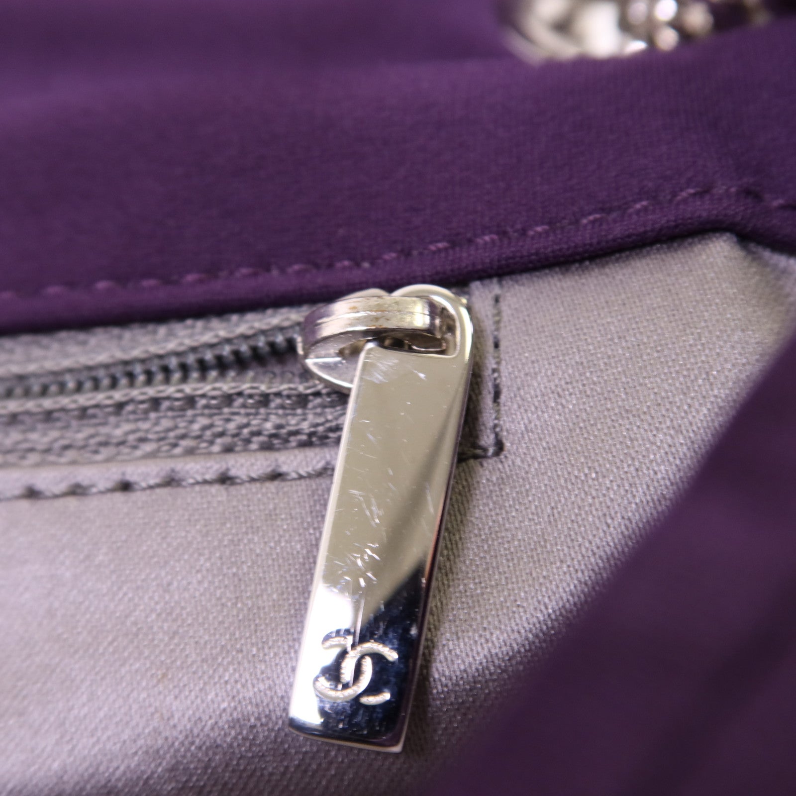 CHANEL 布料Shoulder Bag銀扣肩背袋