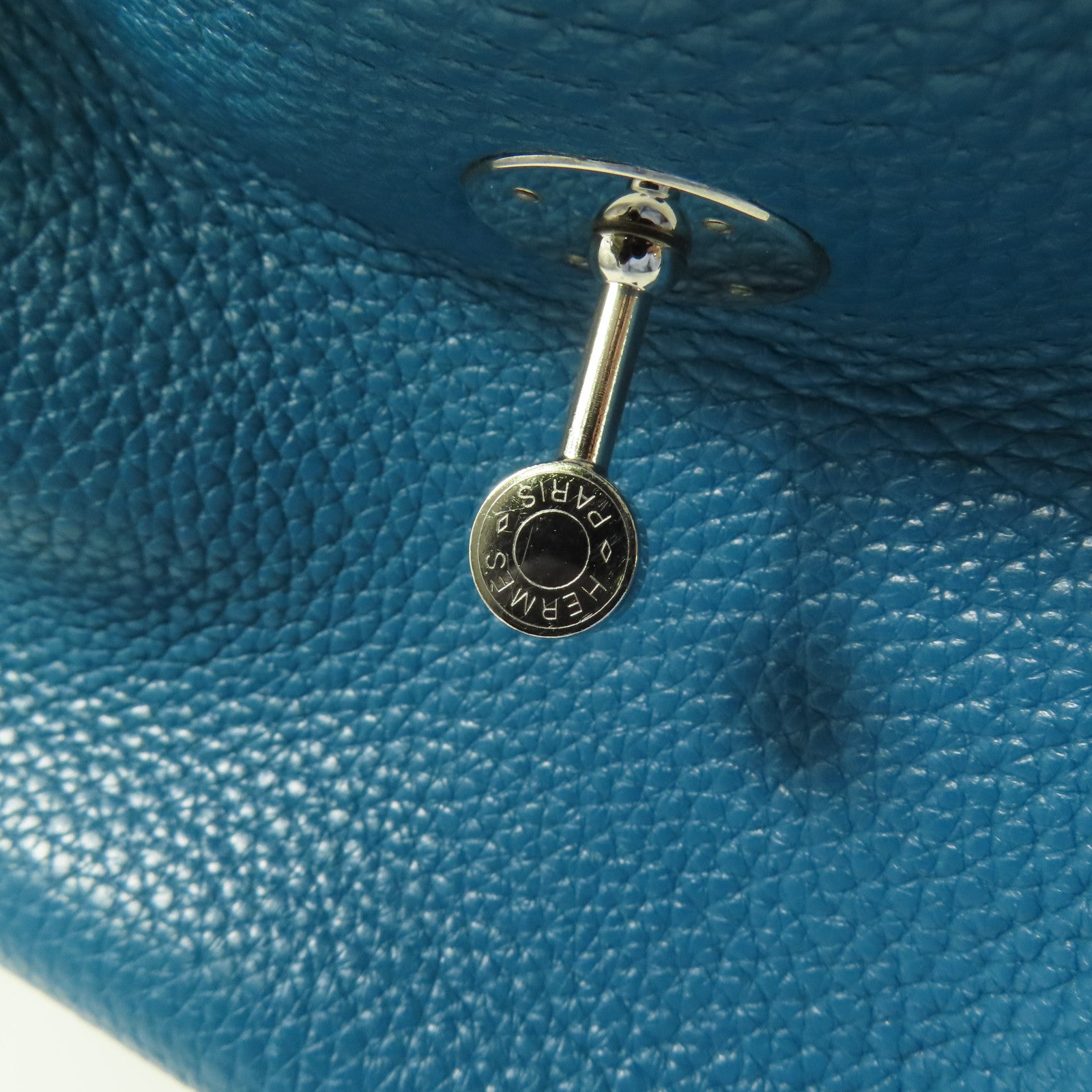 HERMES Clemence皮革Lindy 30銀扣肩背袋Bleu Izmir