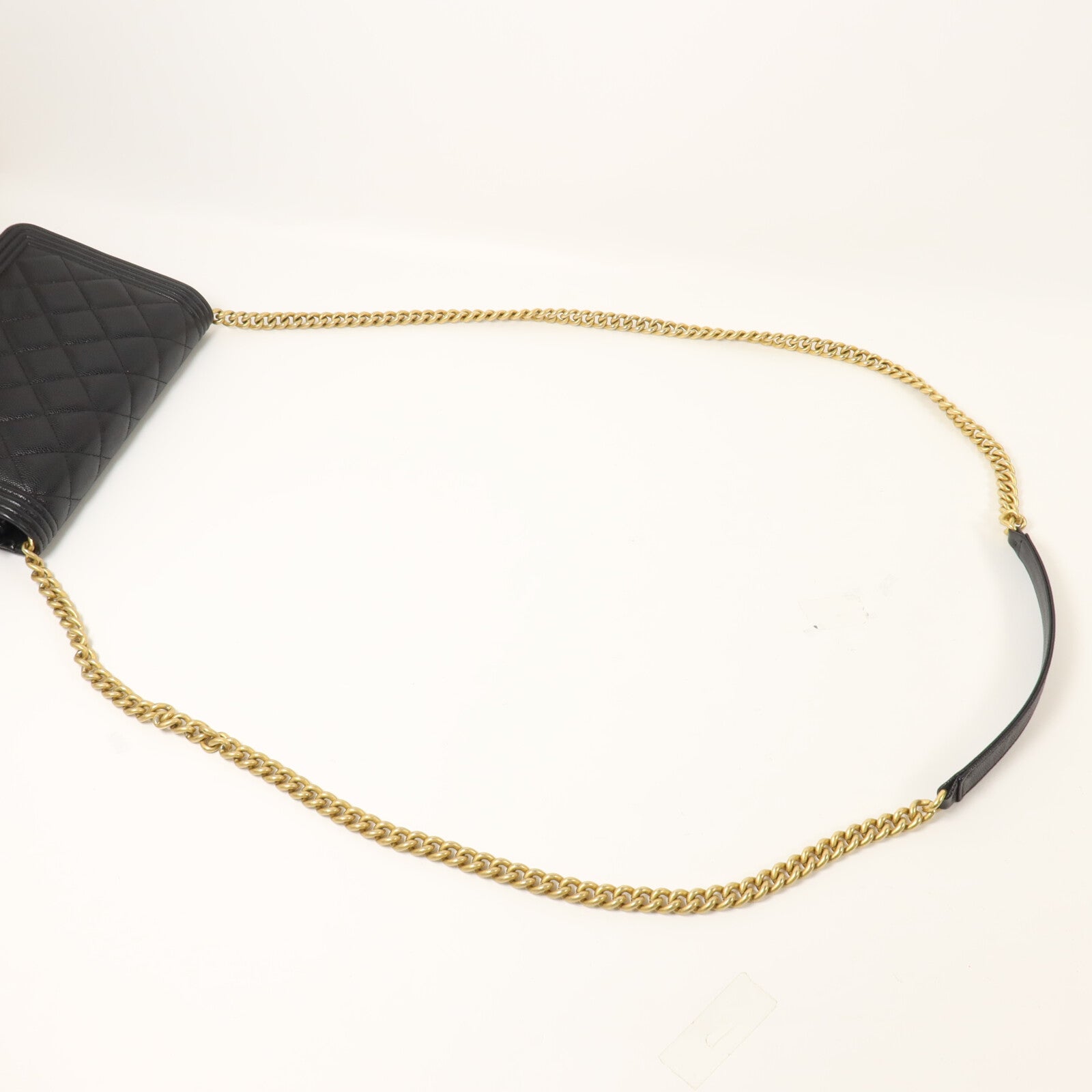 CHANEL 牛皮皮革Boy Wallet On Chain鏈帶肩背袋
