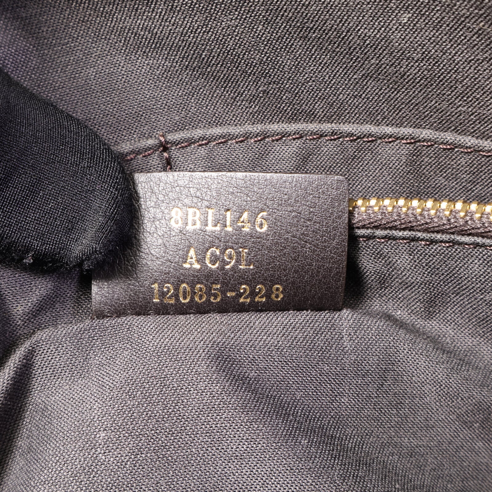 FENDI 牛皮皮革By The Way肩背袋