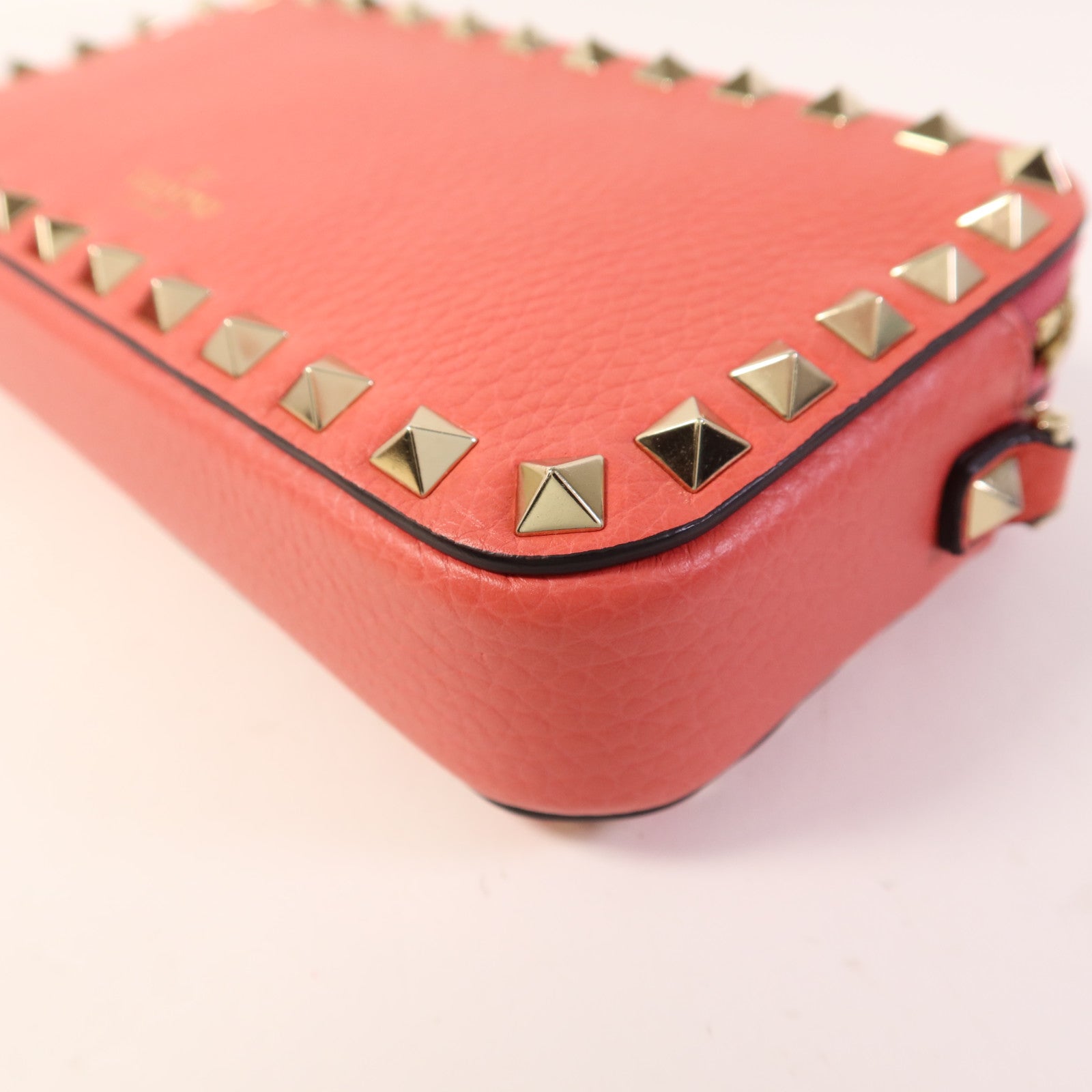 Valentino 牛皮皮革Shoulder Bag金扣鏈帶肩背袋