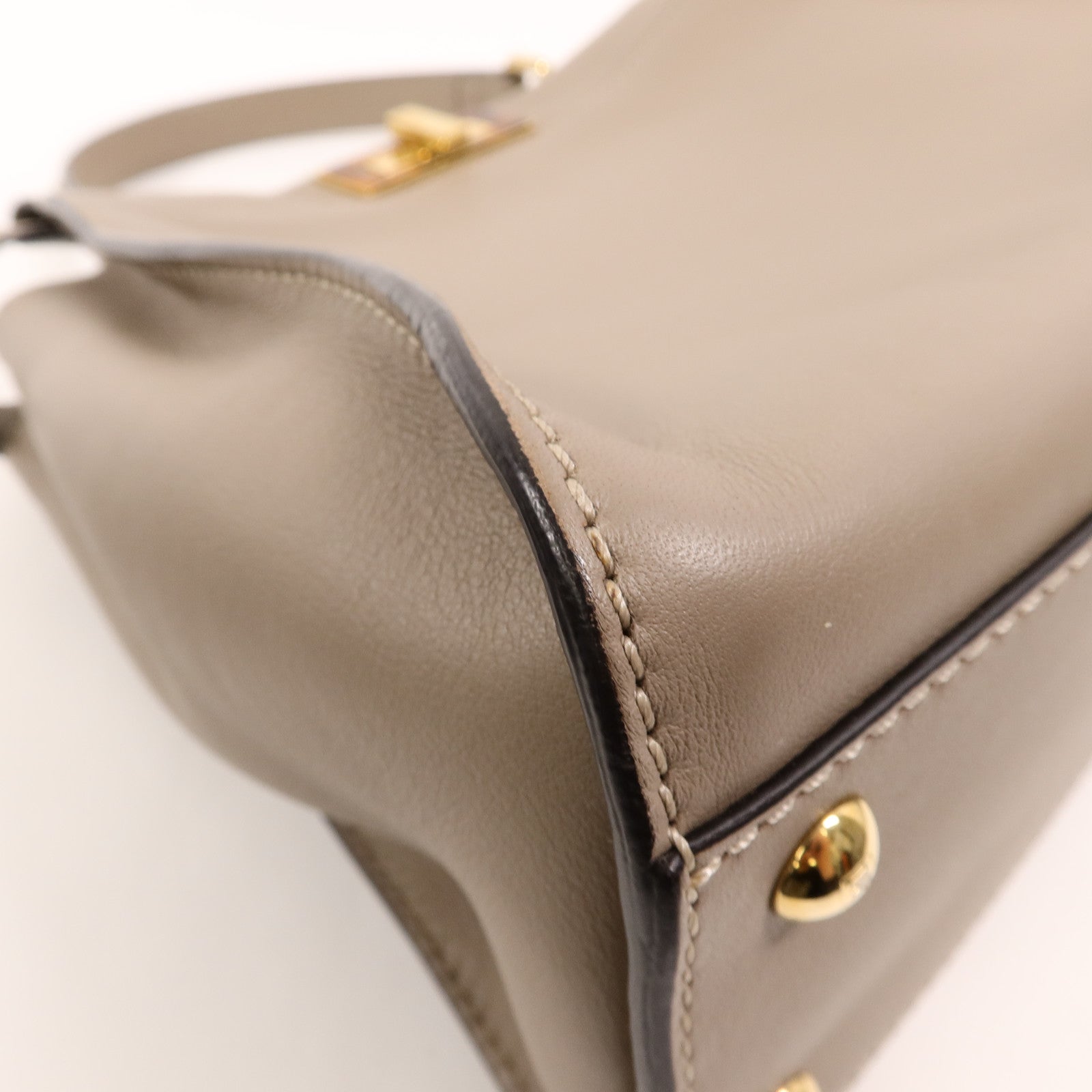 FENDI 牛皮皮革Peekaboo Medium手挽肩背兩用袋