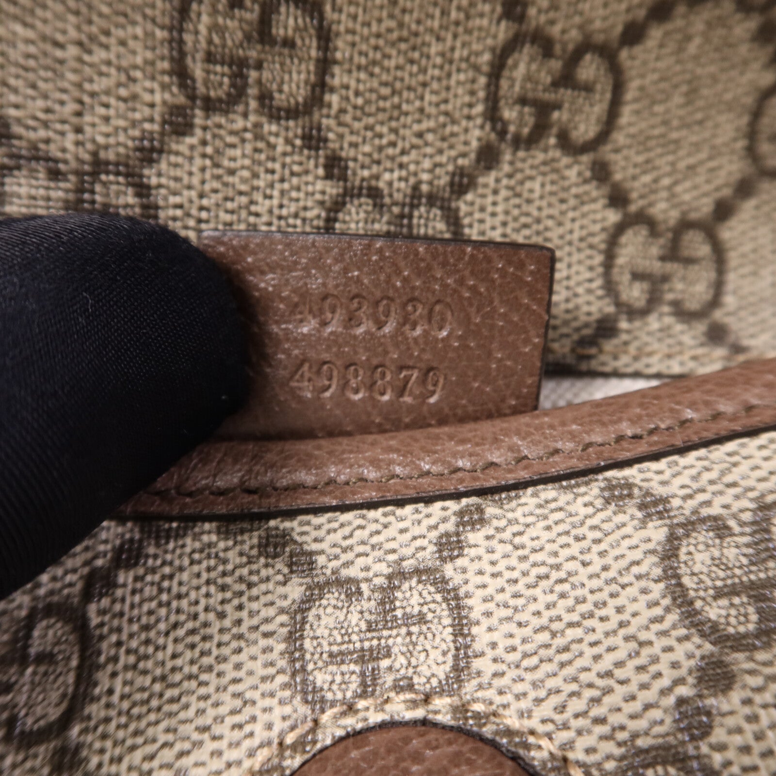 GUCCI 塗層帆布GG Supreme Waist Bag金扣腰包