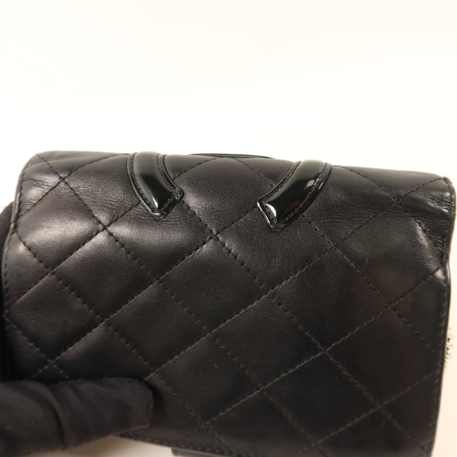 CHANEL 牛皮皮革Cambon Bifold Wallet銀扣錢包