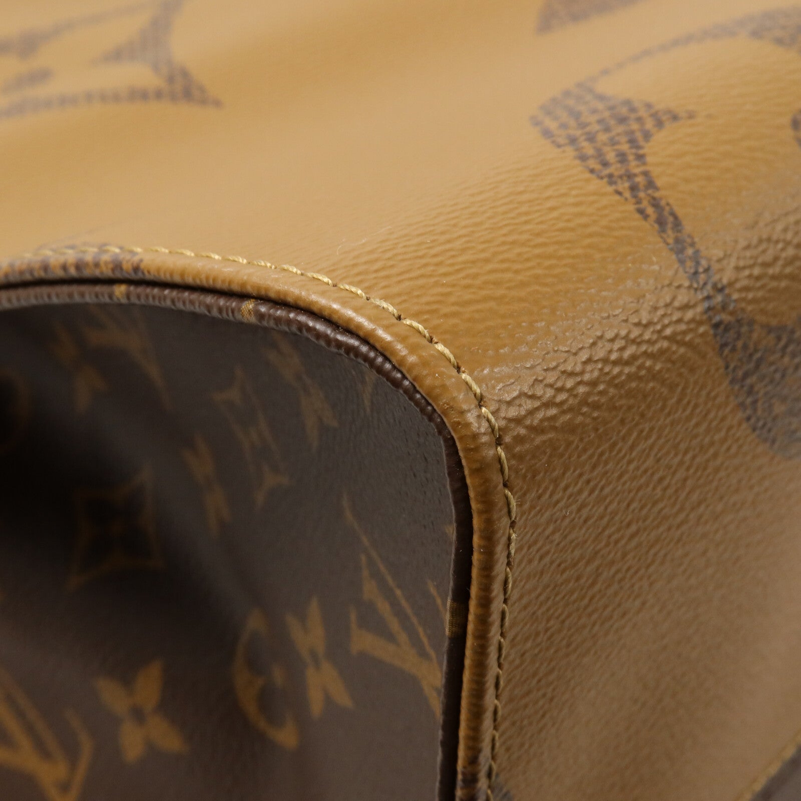 LOUIS VUITTON Monogram Giant On The Go MM手挽肩背兩用袋
