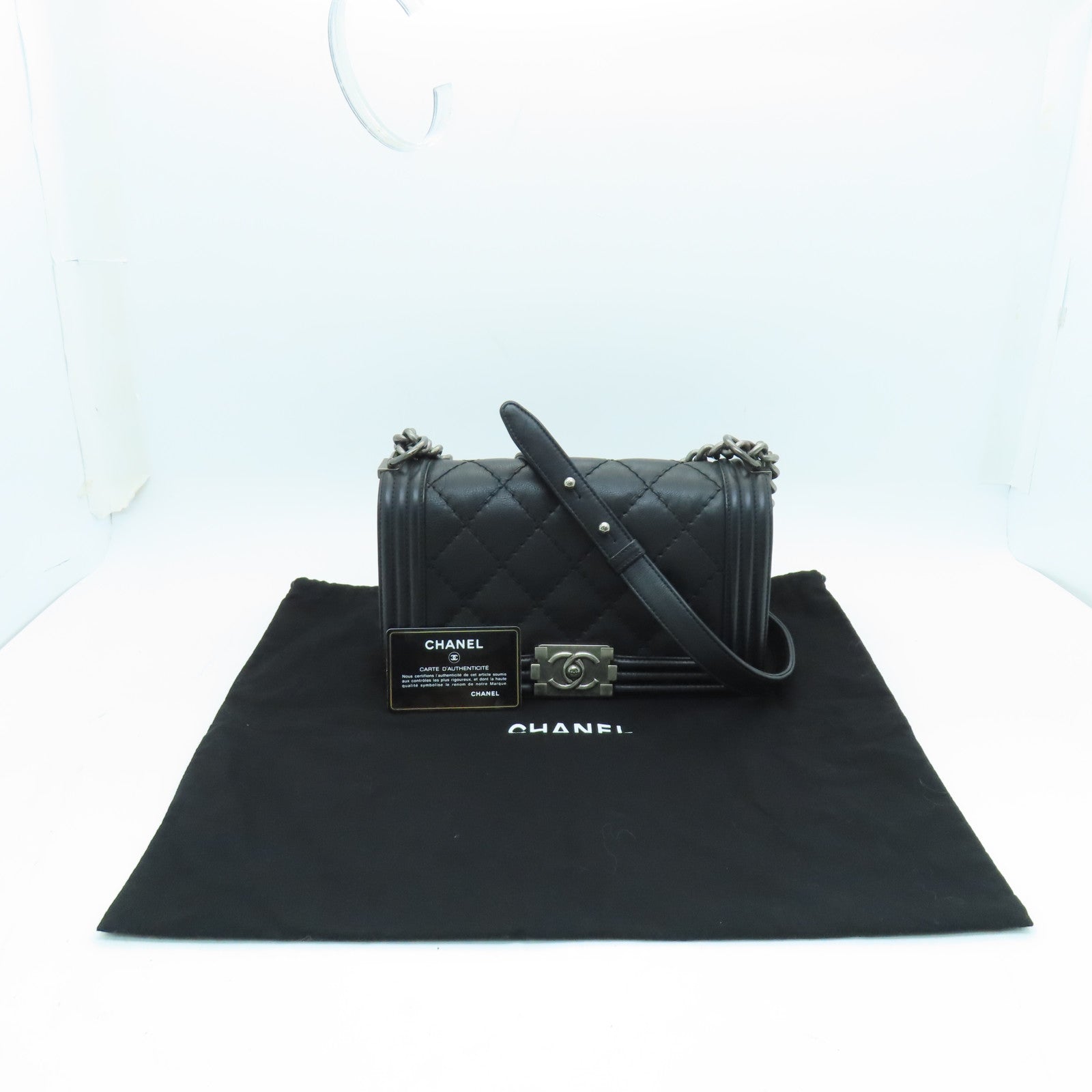 CHANEL 【清倉大減價】菱格牛皮皮革Boy Chanel 25銀扣鏈帶肩背袋黑色