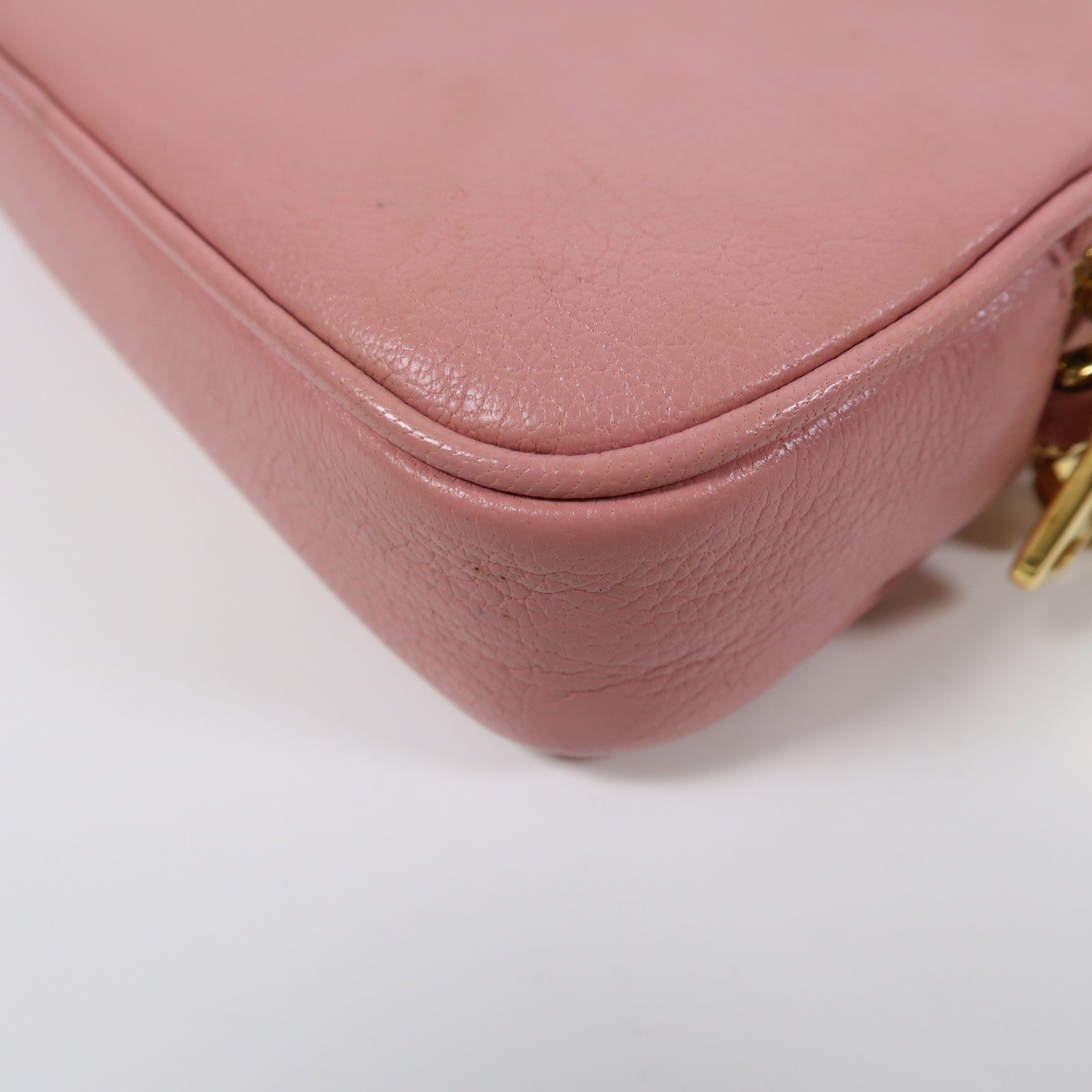 Miu Miu 牛皮皮革Handbag金扣手挽袋粉紅色