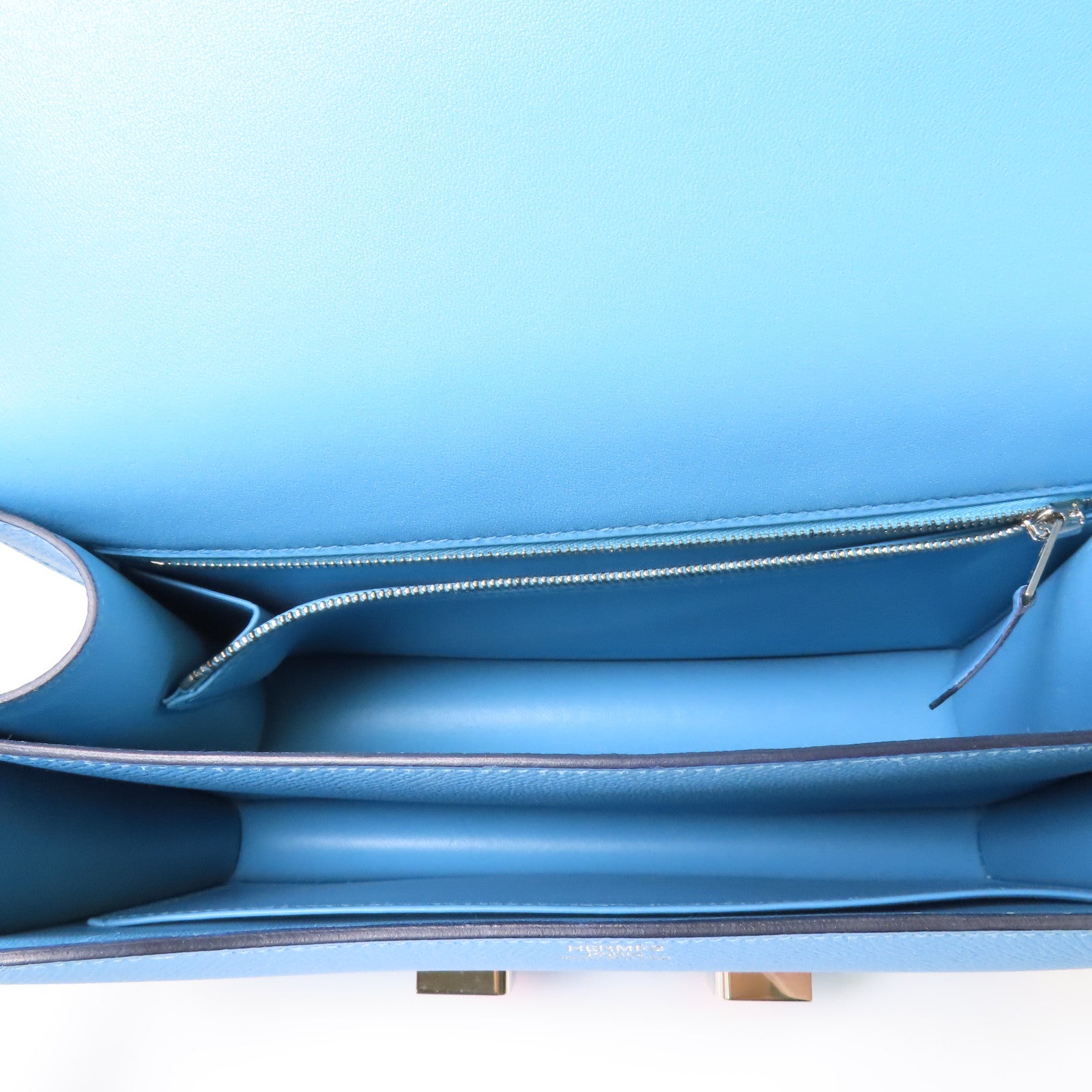 HERMES Epsom皮革Constance 24銀扣肩背袋Bleu Du Nord
