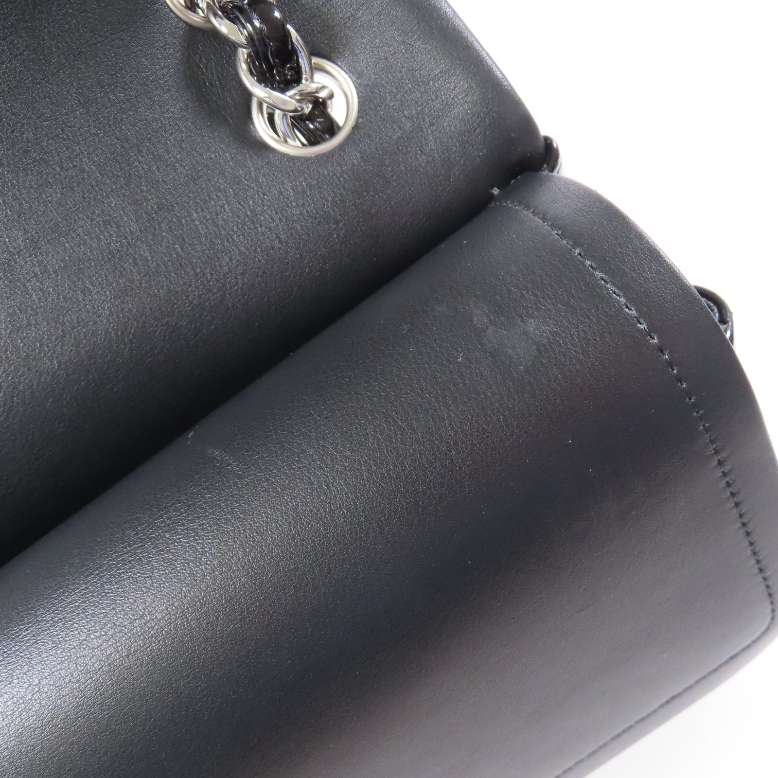 CHANEL 漆皮皮革Large Classic銀扣肩背袋