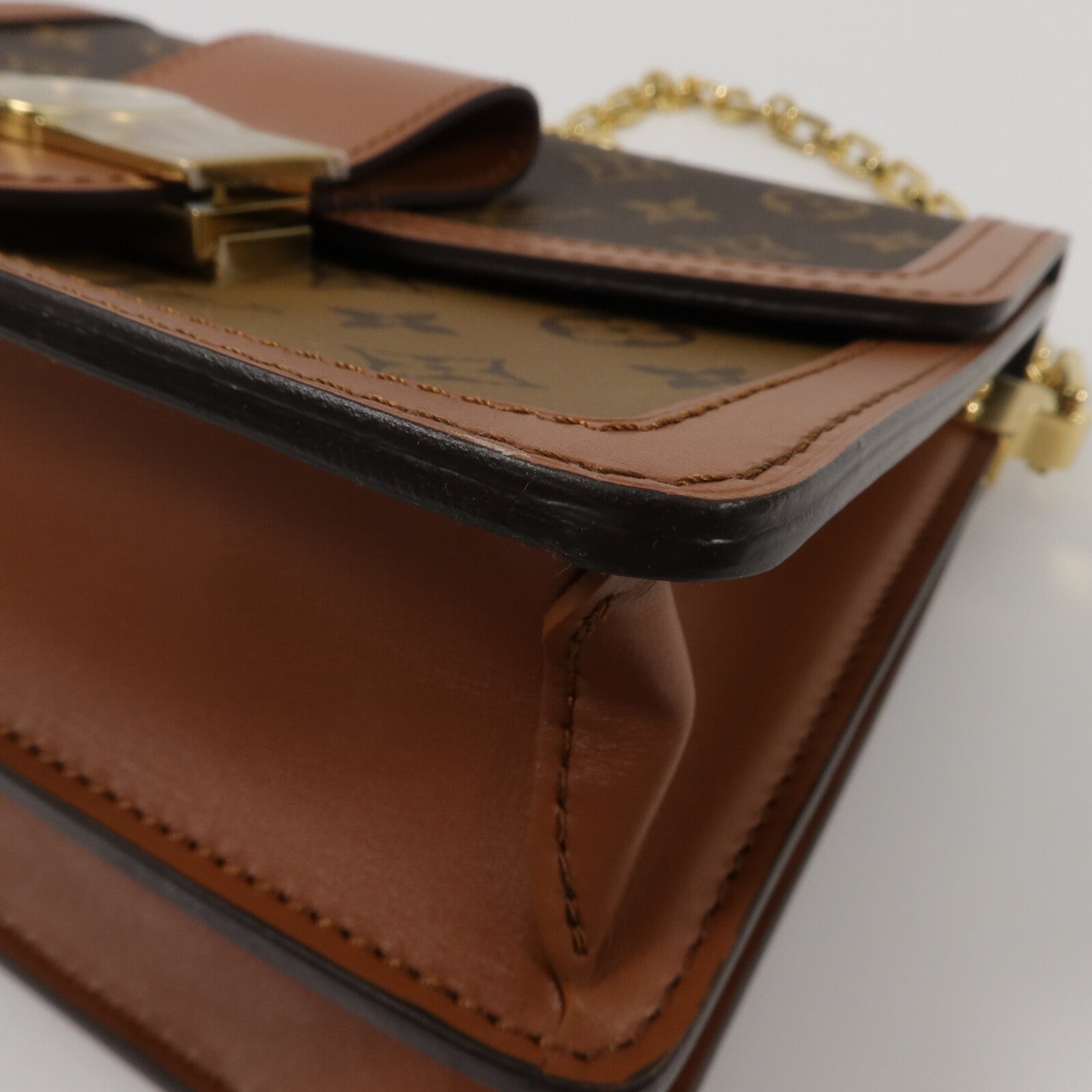 LOUIS VUITTON Monogram Reverse Dauphine MM肩背袋