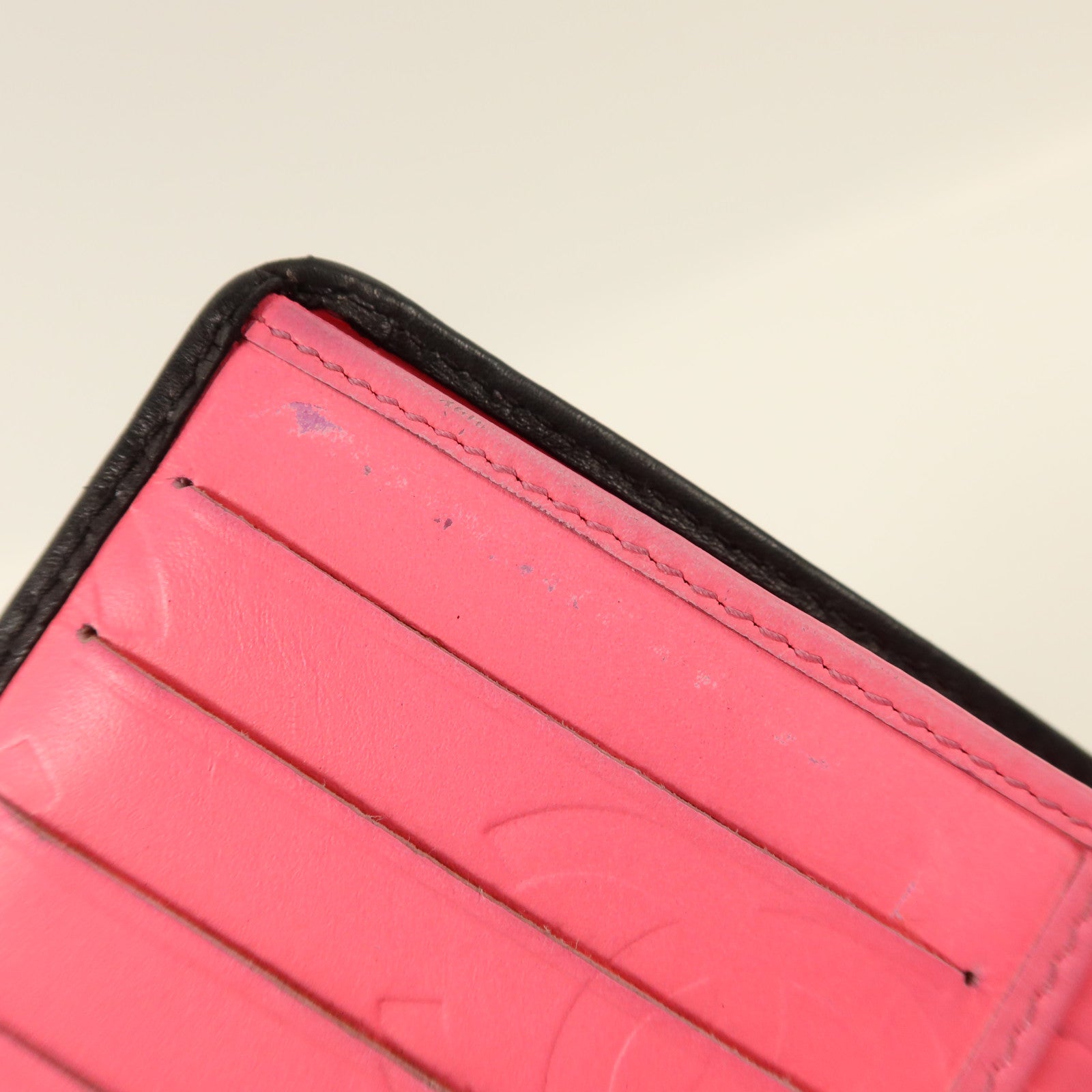 CHANEL 牛皮皮革Cambon Bifold Wallet銀扣錢包
