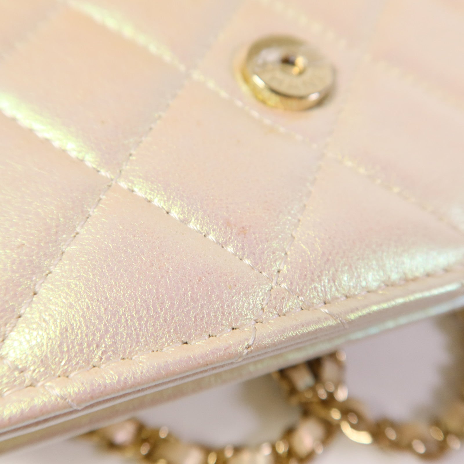 CHANEL 牛皮皮革Mini WOC Wallet On Chain金扣鏈帶肩背袋