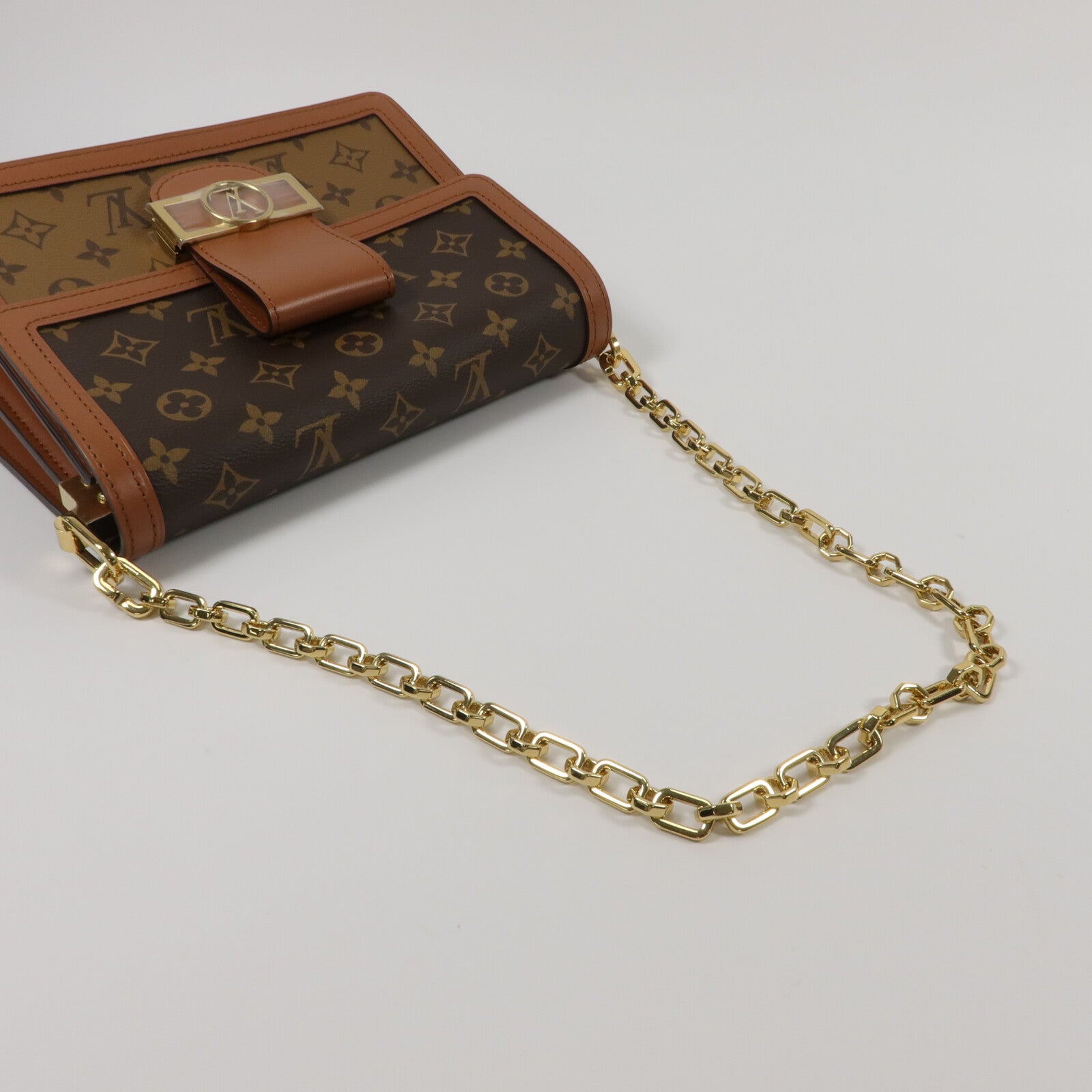 LOUIS VUITTON Monogram Reverse Dauphine MM肩背袋