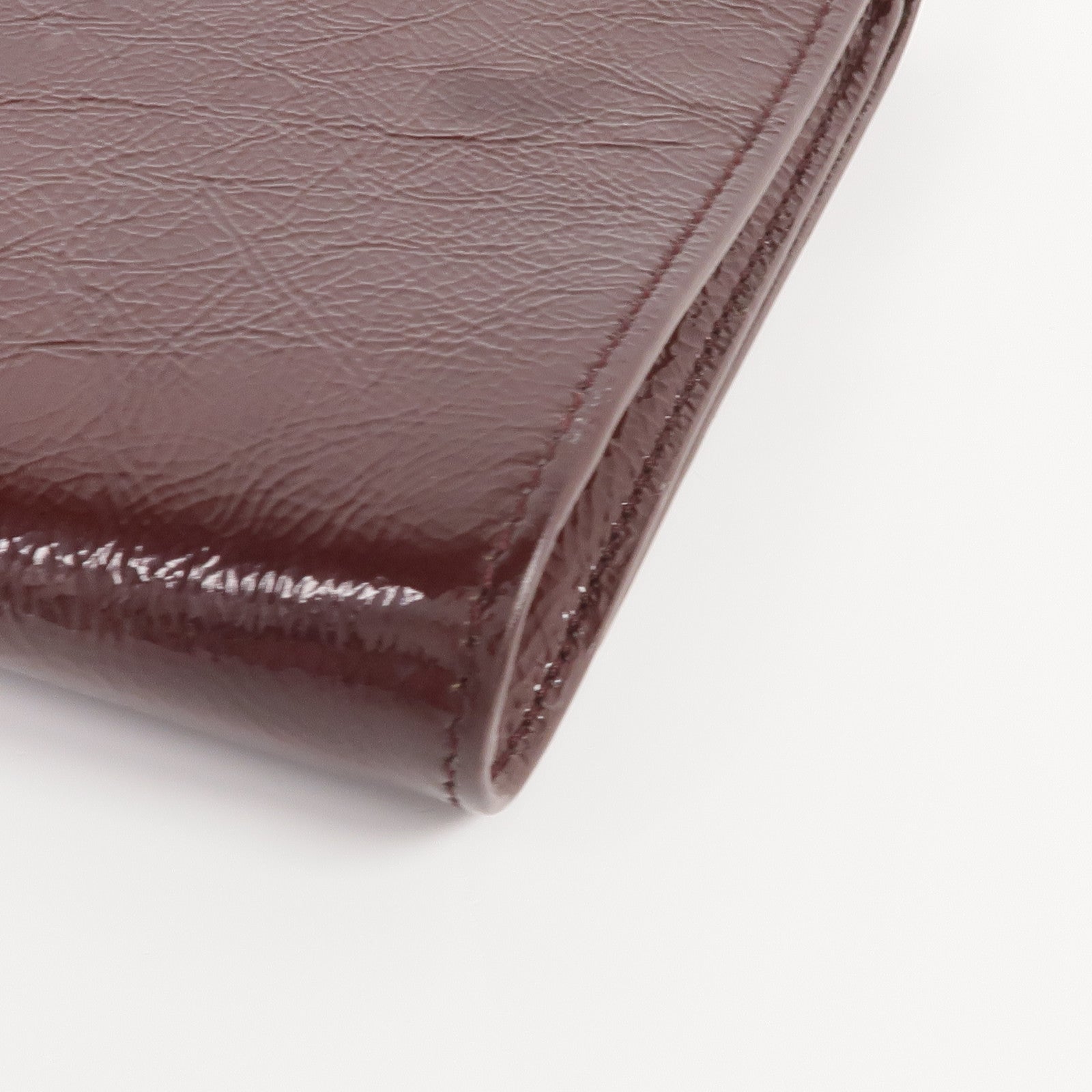 SAINT LAURENT 漆皮皮革Clutch金扣手拿包