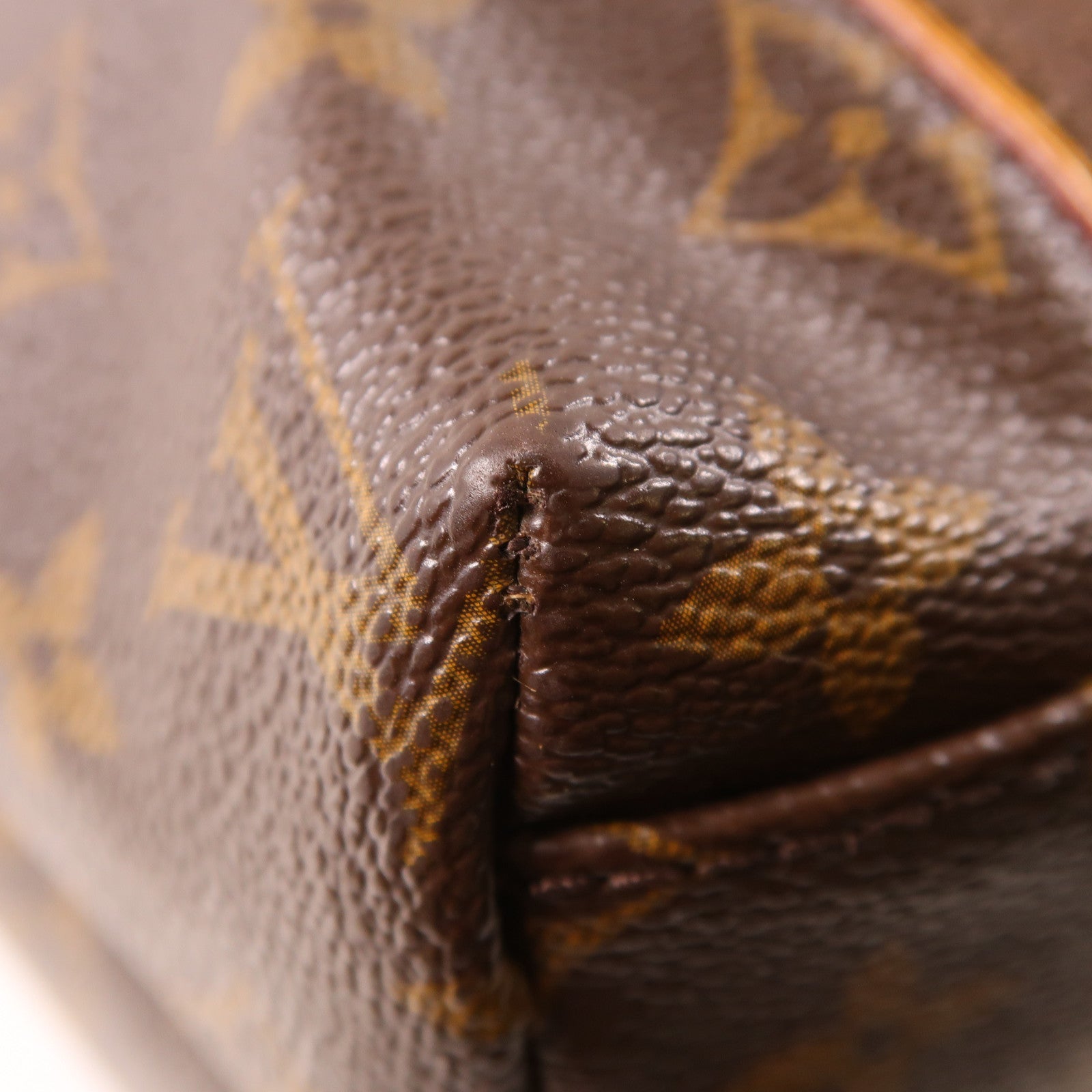 LOUIS VUITTON 【激減優惠】Monogram Cabas Beaubourg金扣肩背袋啡色