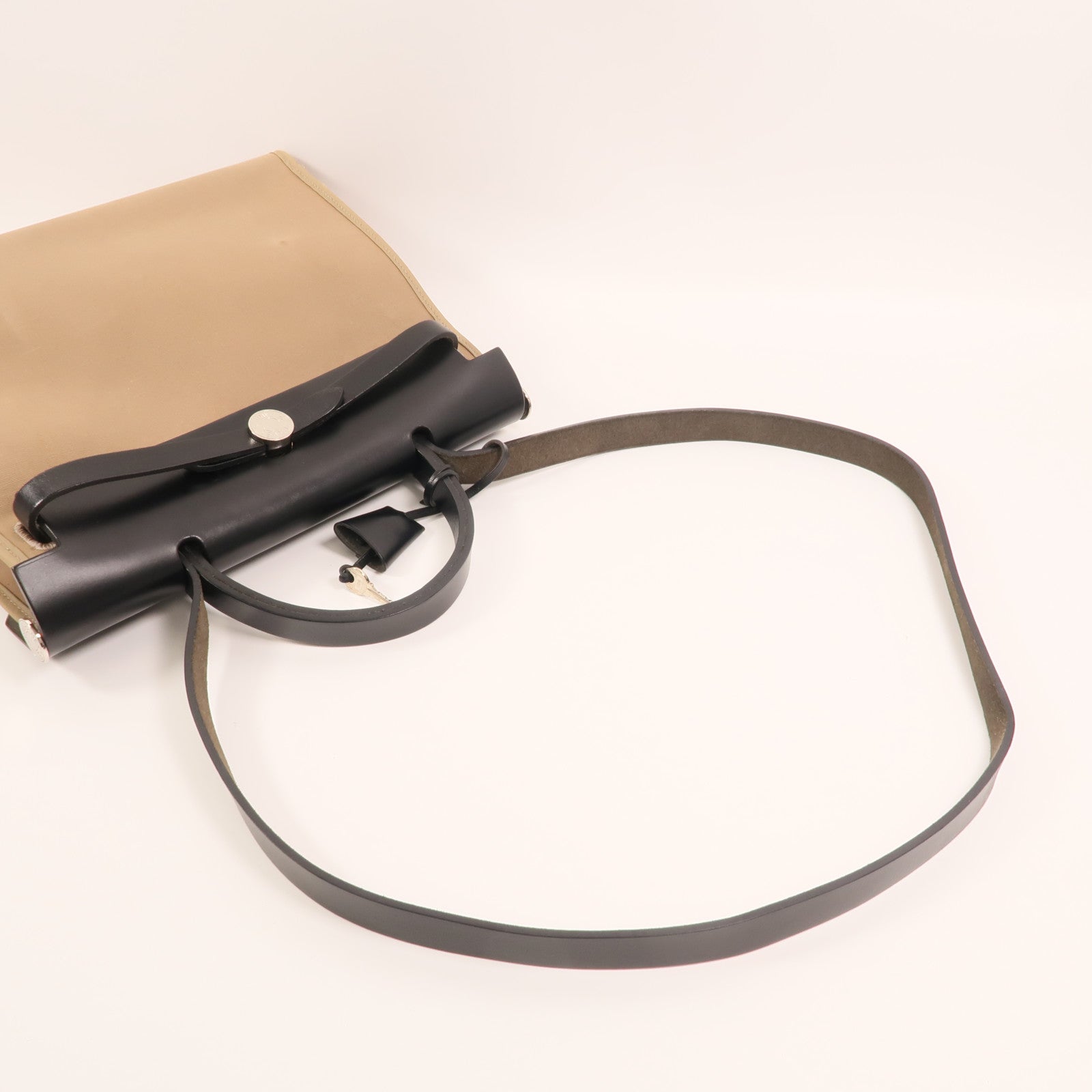 HERMES 帆布Herbag PM銀扣手挽肩背兩用袋Etoupe
