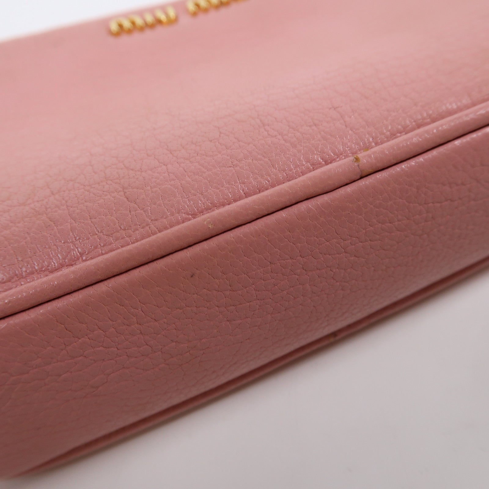 Miu Miu 牛皮皮革Handbag金扣手挽袋粉紅色