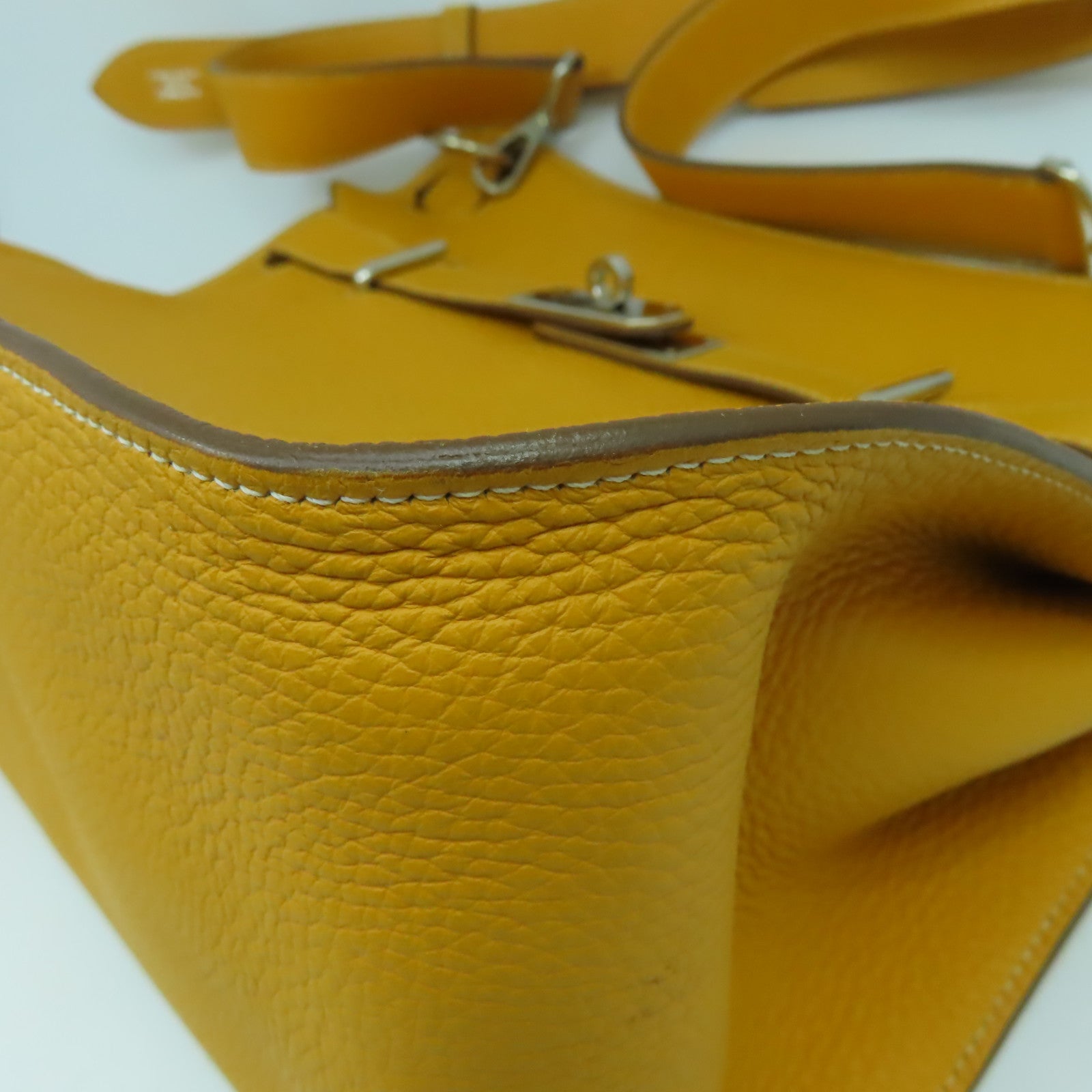 HERMES 【清倉大減價】Clemence皮革Jypsiere 34銀扣肩背袋Jaune d'Or黃色