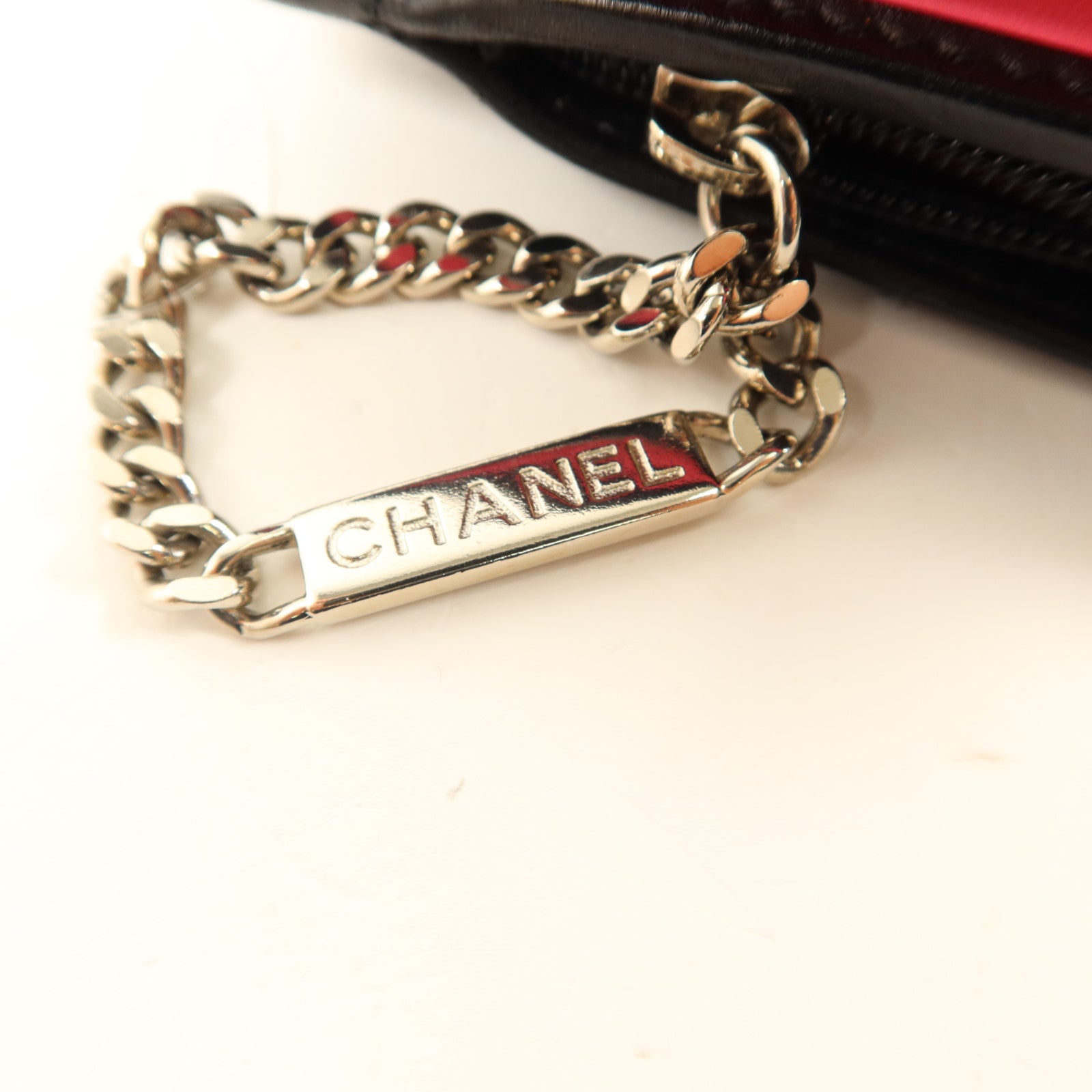 CHANEL 牛皮皮革Cambon Bifold Wallet銀扣錢包