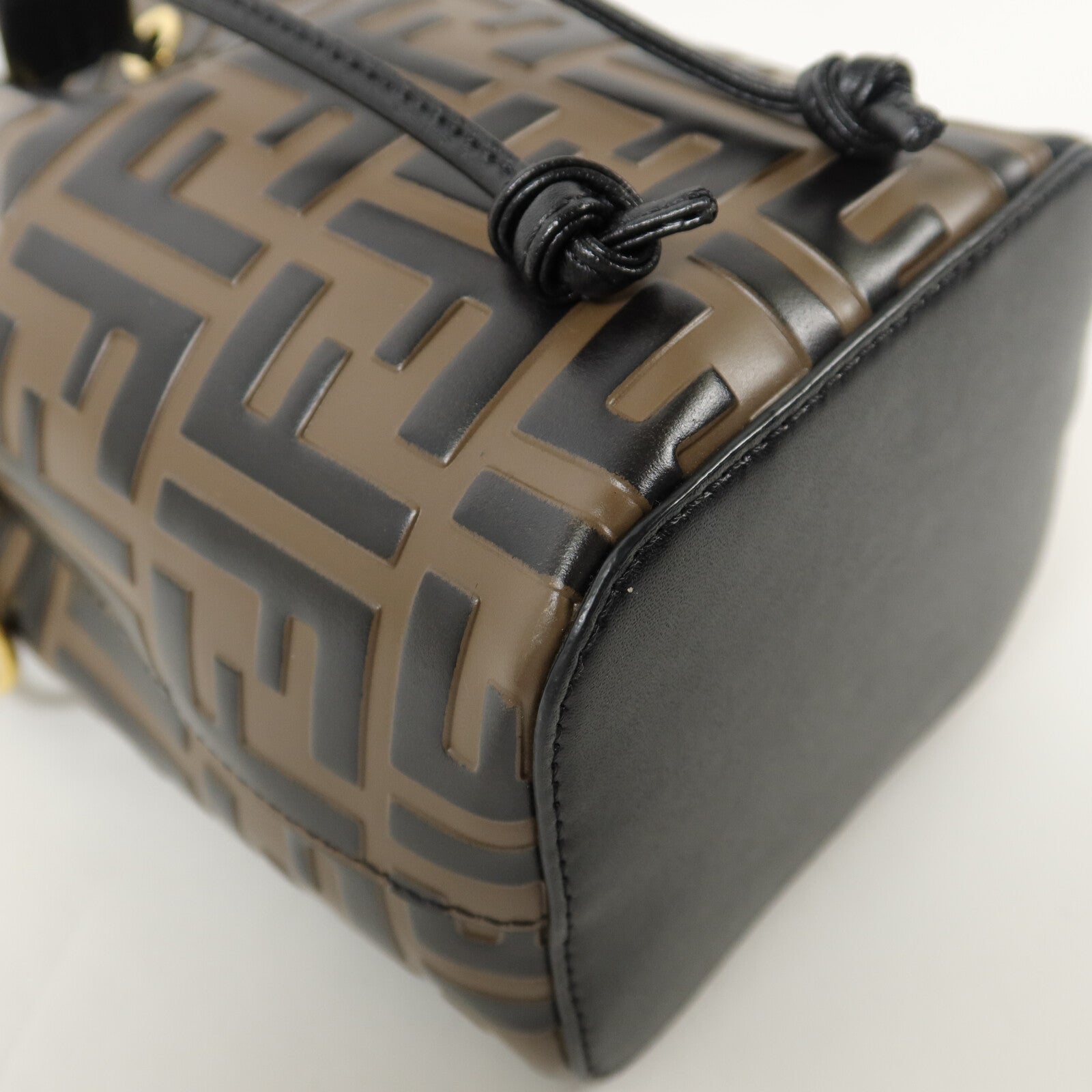 FENDI 牛皮皮革Mon Tresor Mini手挽肩背兩用袋