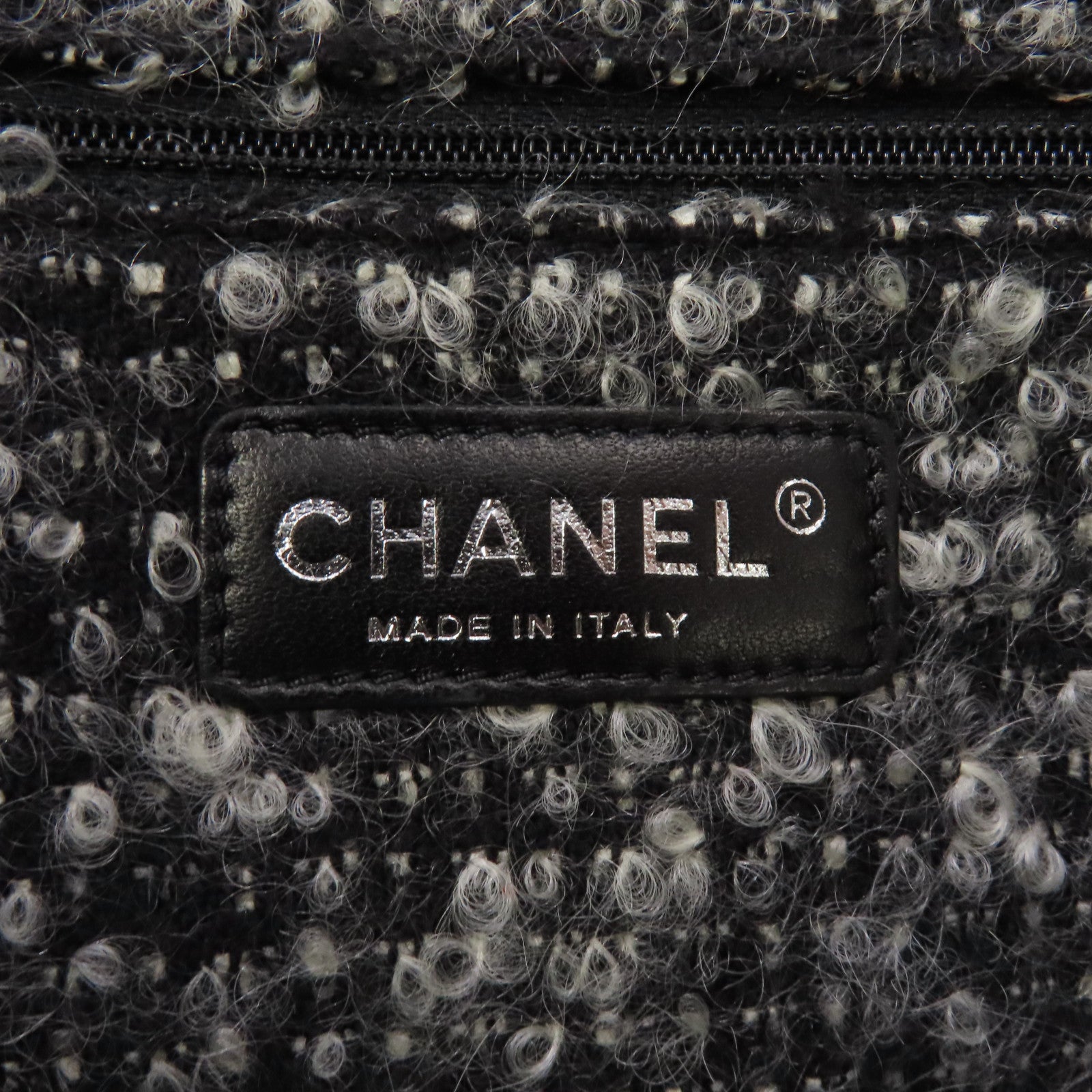 CHANEL 【激減優惠】菱格牛皮皮革Chain Shoulder Bag銀扣鏈帶肩背袋黑色