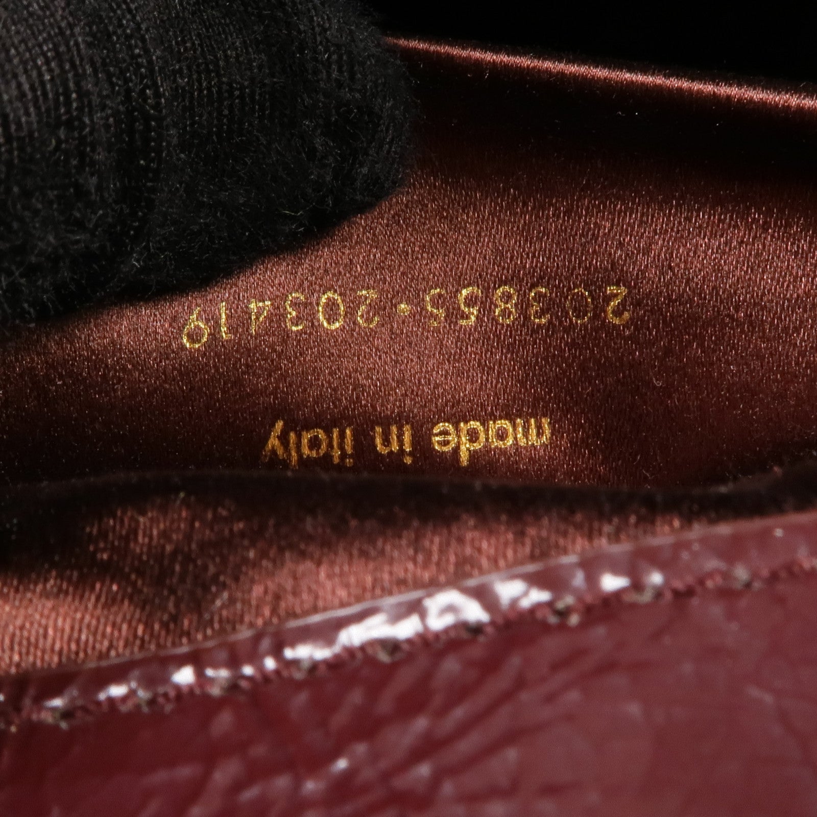 SAINT LAURENT 漆皮皮革Clutch金扣手拿包